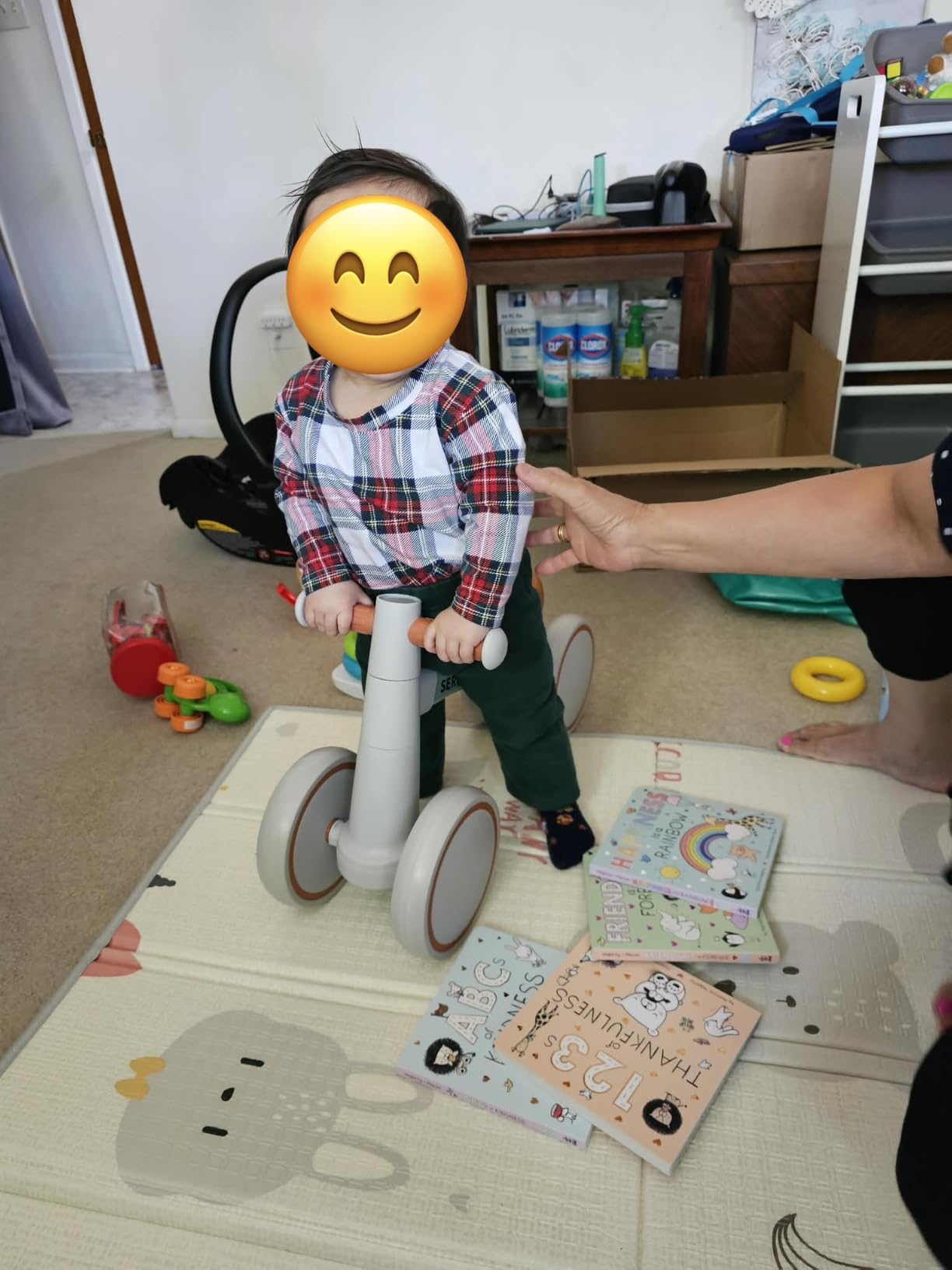 SEREED Baby Balance Bike for 1 Year Old Boys Girls 12-24 Month Toddler Balance Bike, 4 Wheels Toddler First Bike, First Birthday Gifts customer photo 1