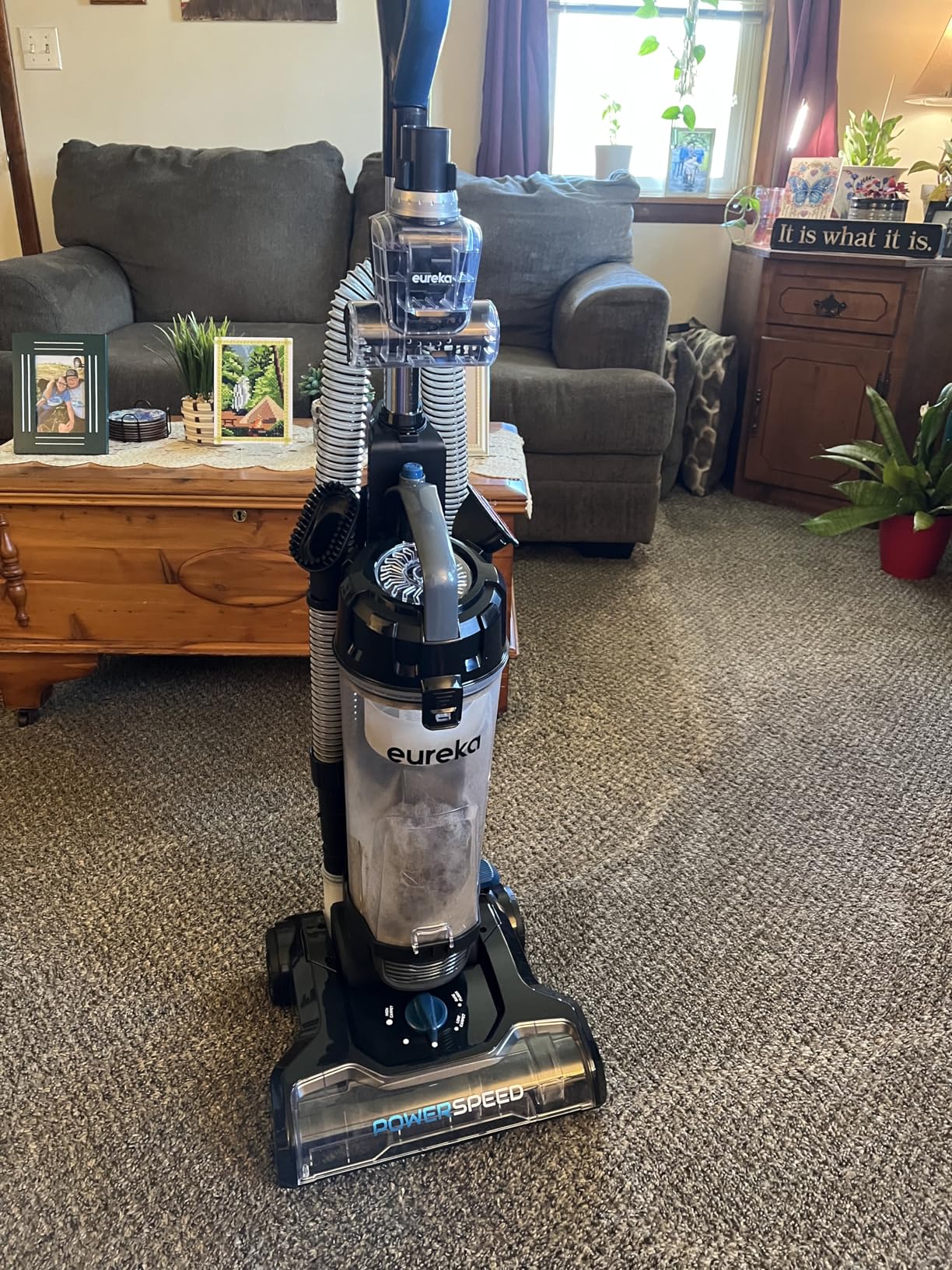 Eureka PowerSpeed Lightweight Upright Vacuum Cleaner NEU181A, Blue customer photo 2