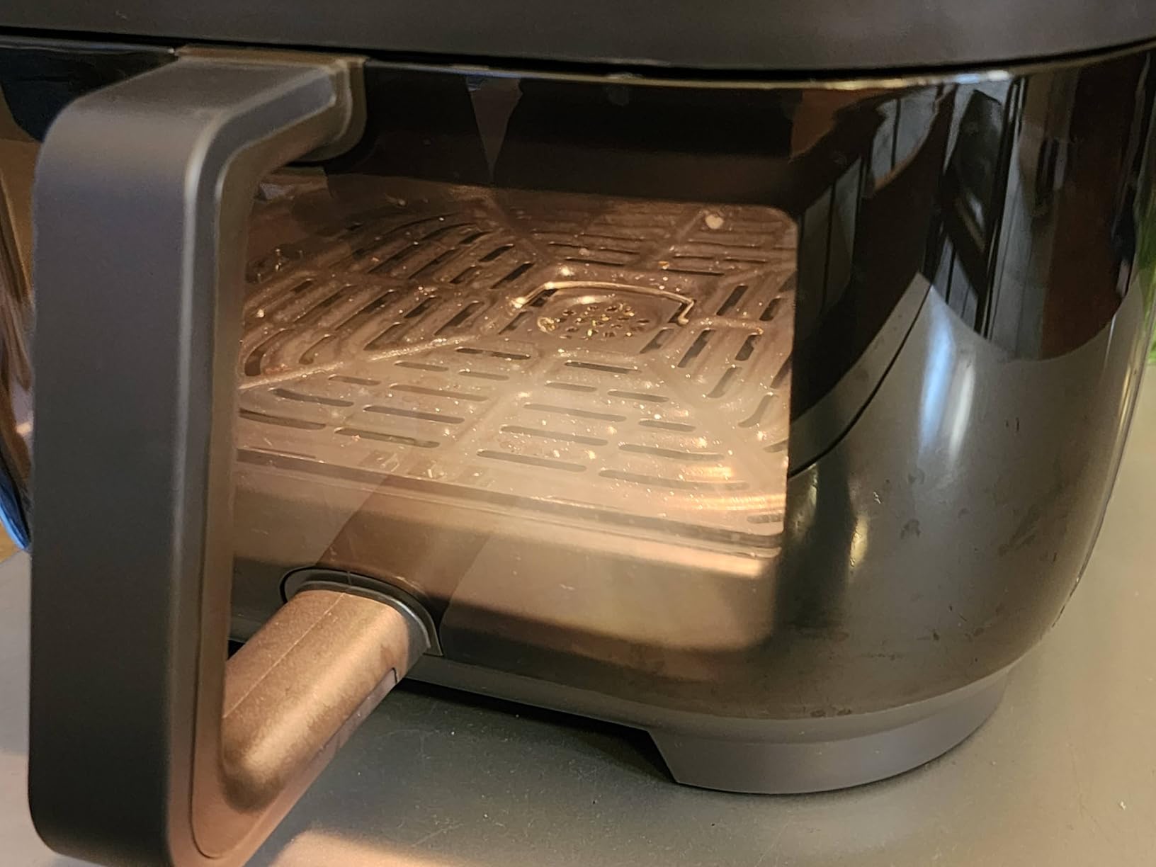 Instant Pot Vortex Plus 6QT ClearCook Air Fryer, Clear Windows, Custom Program Options, 6-in-1 Functions, Crisps, Broils, Roasts, Dehydrates, Bakes, Reheats, from the Makers of Instant Pot, Black customer photo 2
