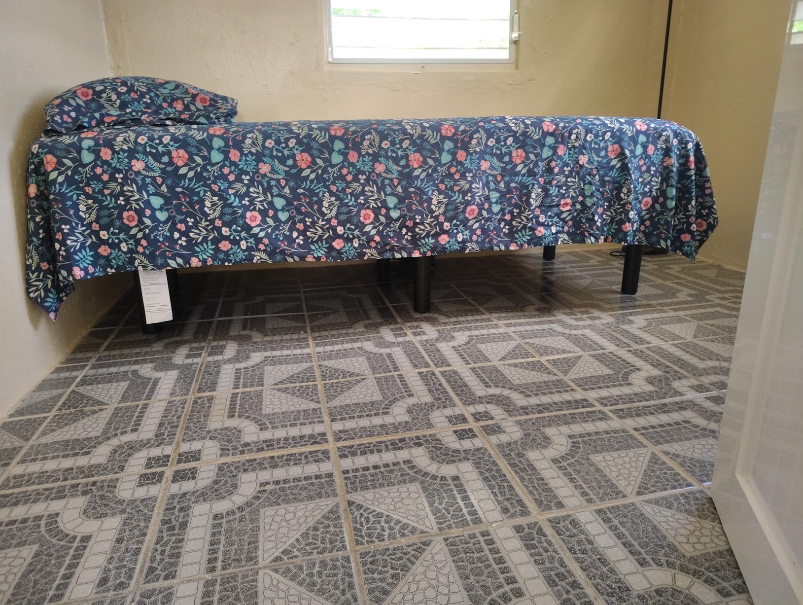 Fromann Split King Adjustable Bed Frame Base, Head & Foot Incline, USB Ports, Zero Gravity, Nightlight, 3-Heights Adjustable Legs, No Tools Assembly customer photo 1