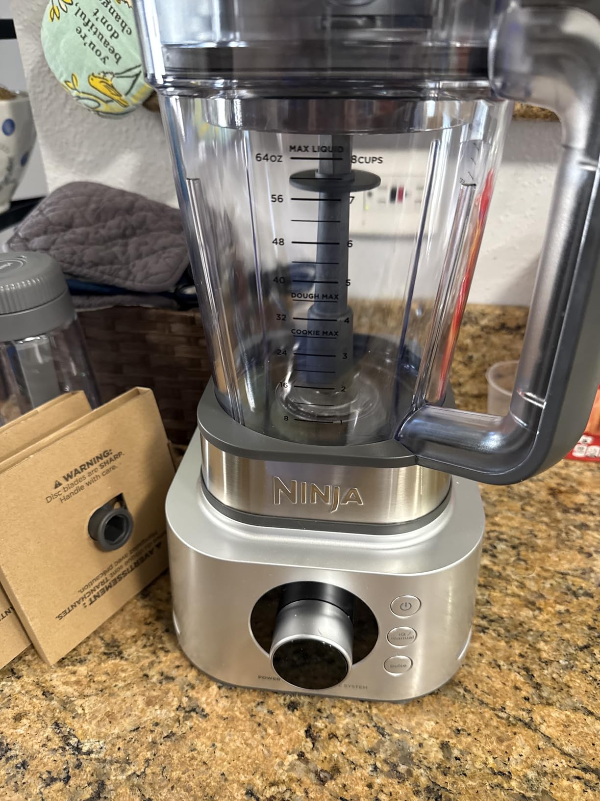 Ninja Foodi Power Blender System SS401 | Blender & Food Processor Combo for Smoothies, Bowls, Spreads & Shakes | 6 Functions, 72-oz Pitcher, To-Go Cups | Silver customer photo 1