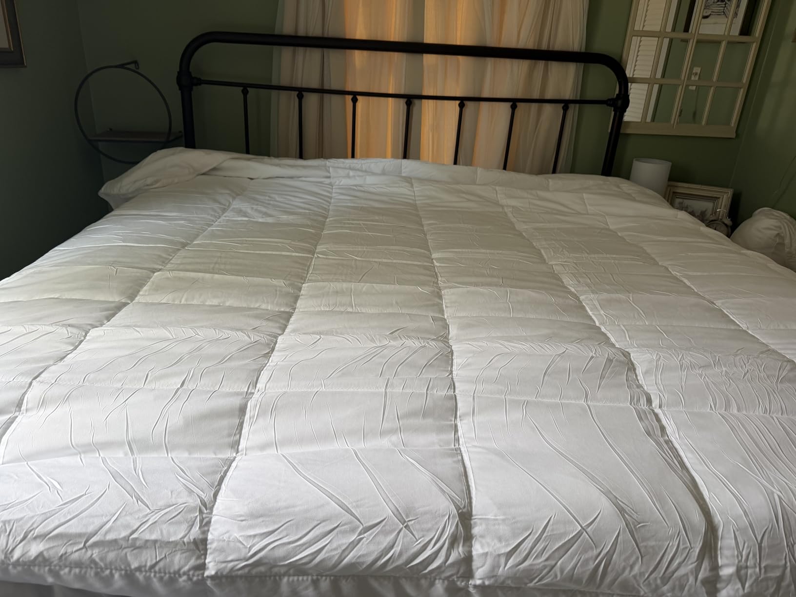 UGG Danielle Comforter Duvet Insert Cooling Lightweight Down Alternative Hypoallergenic Washable Quilted Fluffy Comforter Blanket Corner Tabs for Duvet Cover, King/California King, Bright White customer photo 2