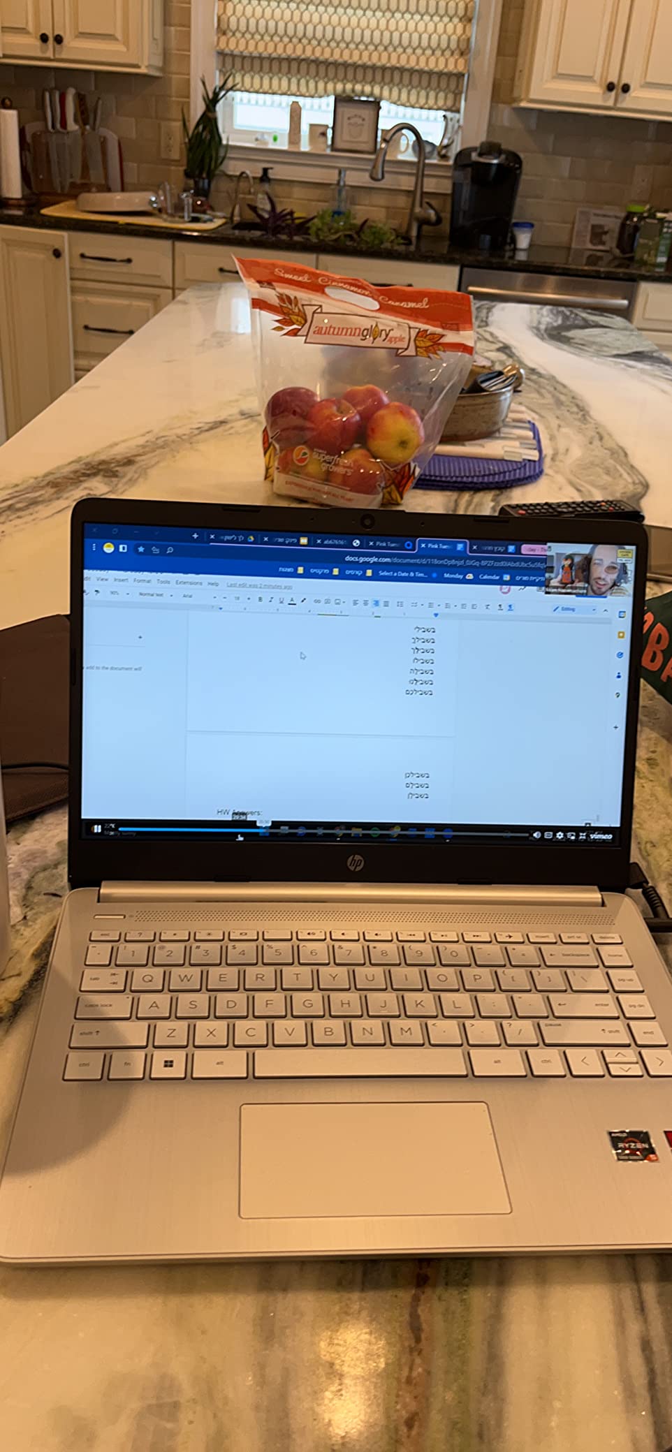 HP 14 Laptop, AMD Ryzen 5 5500U, 8 GB RAM, 256 GB SSD Storage, 14-inch Full HD Display, Windows 11 Home, Thin & Portable, Micro-Edge & Anti-Glare Screen, Long Battery Life (14-fq1025nr, 2021) customer photo 1