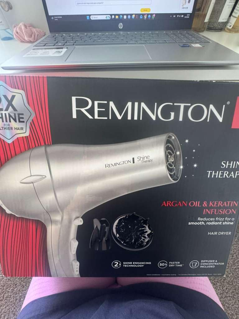 Remington Shine Therapy Hair Dryer with Argan Oil & Keratin, 1875W Ionic Blow Dryer for Frizz Control & Smooth Shine, Ceramic Technology, Lightweight Hair Dryer with Diffuser & Concentrator customer photo 1