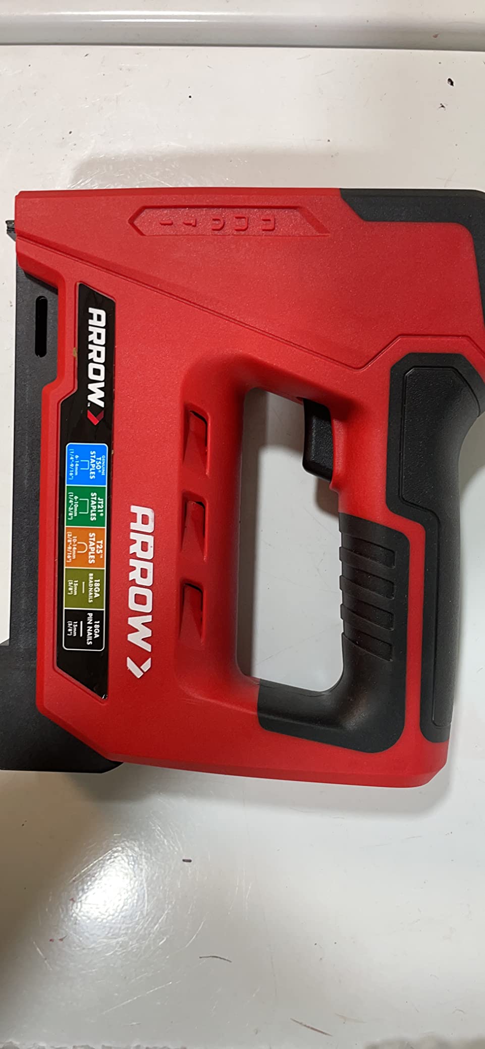 Arrow ET501C Cordless 5-In-1 Professional Staple and Nail Gun, Battery Powered Wire Stapler and Brad Nailer for Upholstery, Framing, Crafts, Fencing, Cable customer photo 1