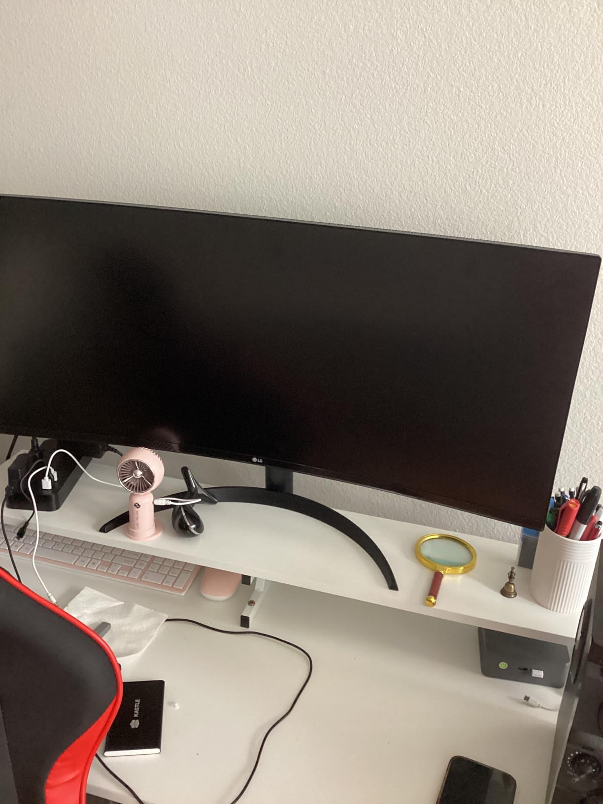 LG 34WP60C-B 34-Inch 21:9 Curved UltraWide QHD (3440x1440) Gaming Computer Monitor with 160Hz sRGB 99% Color Gamut and HDR 10, AMD FreeSync Premium and 3-Side Virtually Borderless Screen Tilt, Black customer photo 2