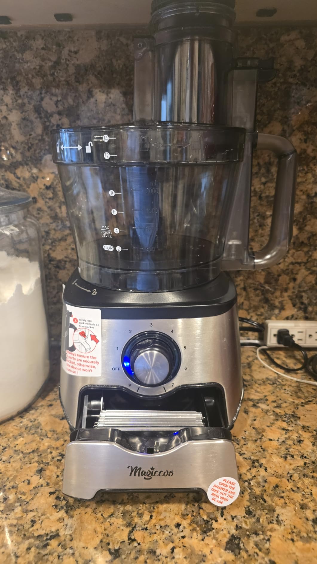 14-Cup Food Processor, 1000W Motor, Storage Drawer, 7 Speeds, XL Bowl & Large Feed Chute, French Fry Cutter customer photo 1