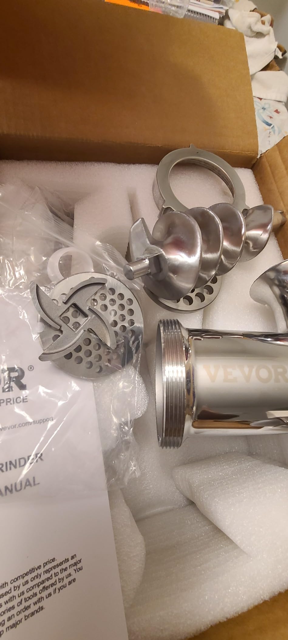 VEVOR Manual Stainless Steel Meat Grinder, 1.8