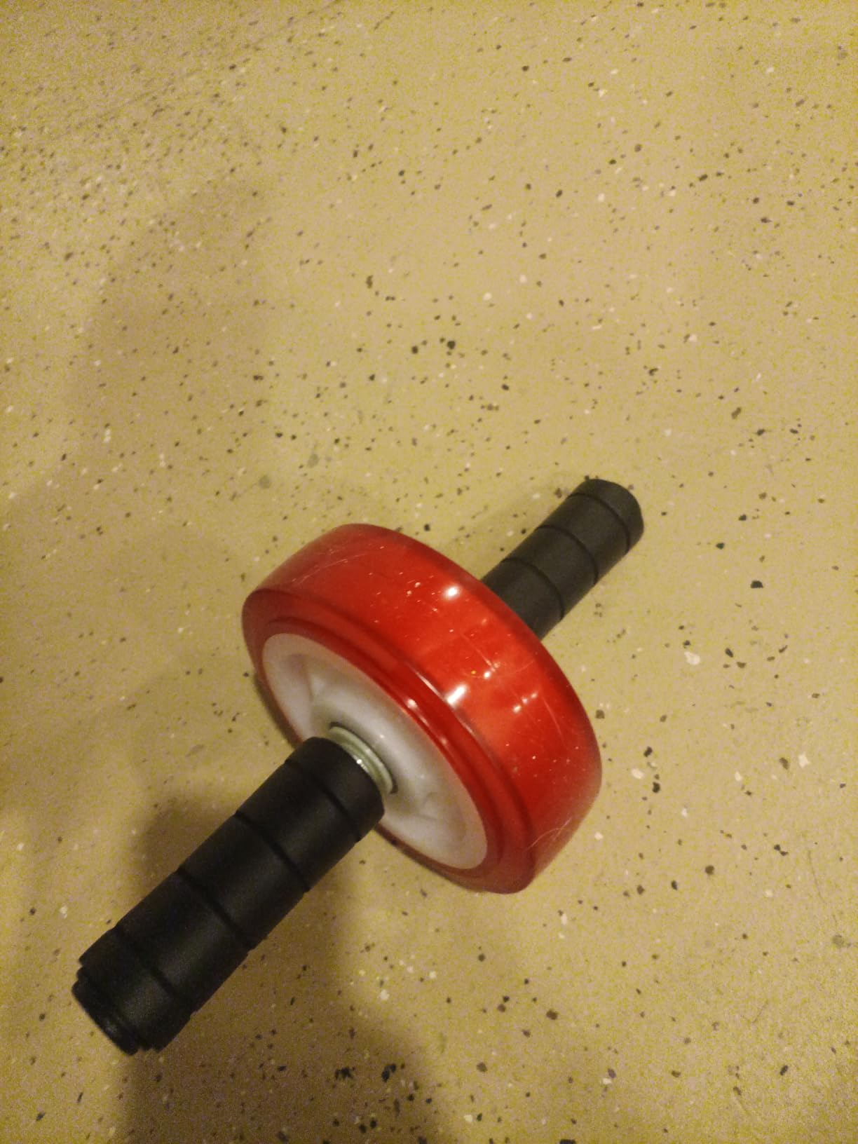 Ab Roller Wheel, Core Exercise Equipment - 880 lbs Weight Capacity, No Noise Ab Wheel for Home Gym Workout customer photo 2