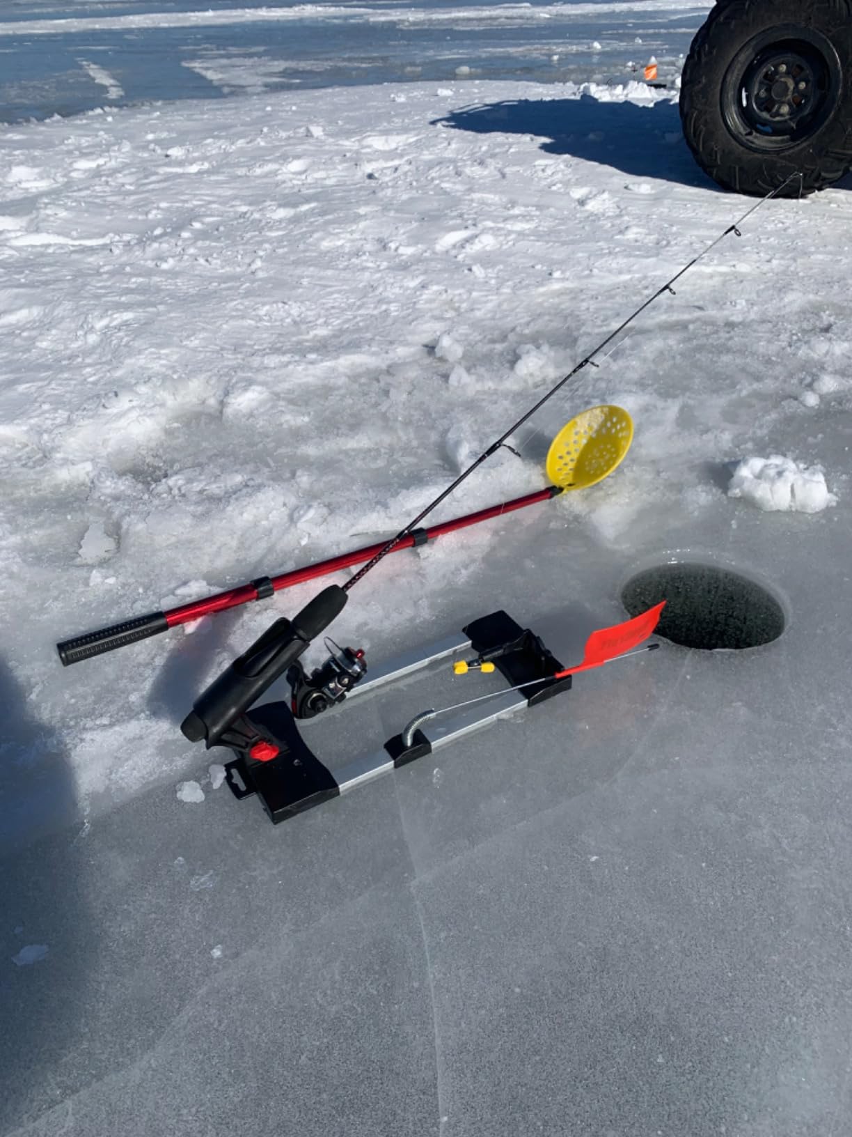 DECOHS Adjustable Ice Fishing Skimmer Scoop-Winter Ice Fishing Scooper with Long Handle-Ice Fishing Gear for Scooping out Ice While Fishing customer photo 1
