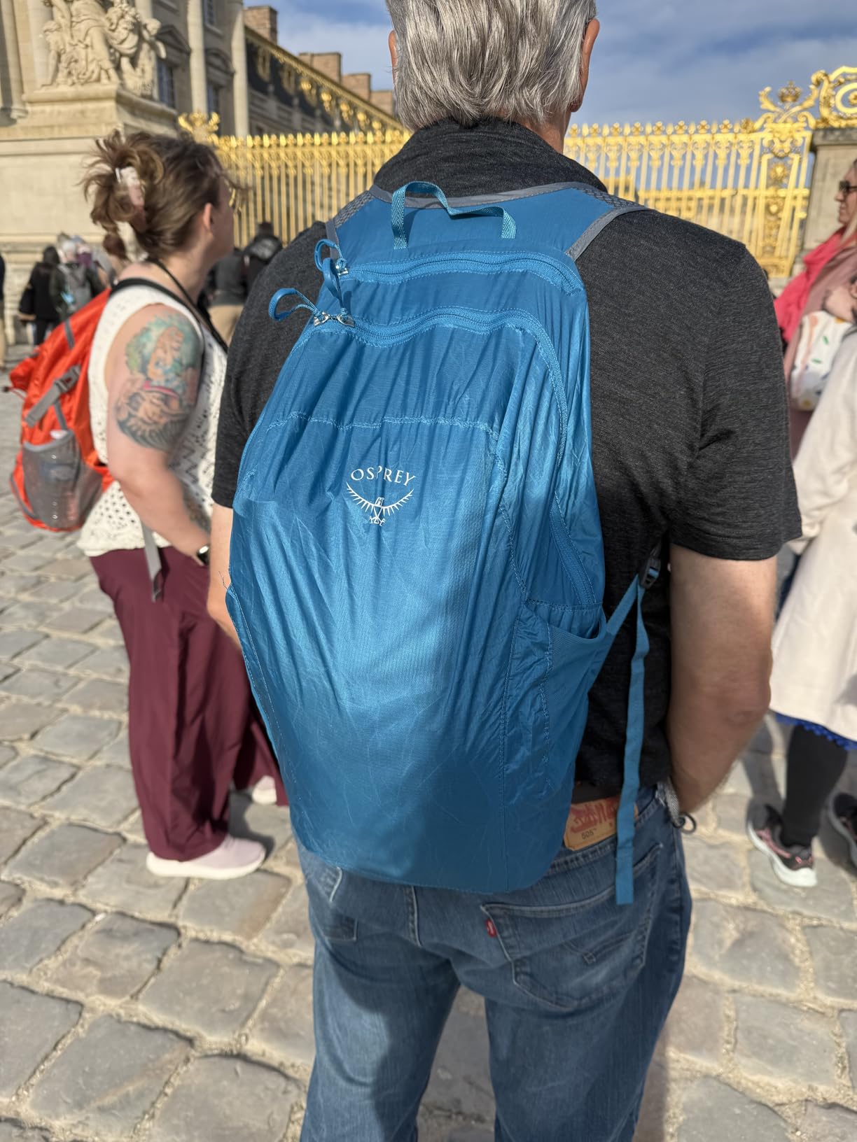 Osprey Ultralight Collapsible Stuff Pack - Lightweight, Packable Travel Backpack, 18L Capacity Daypack, Black customer photo 1