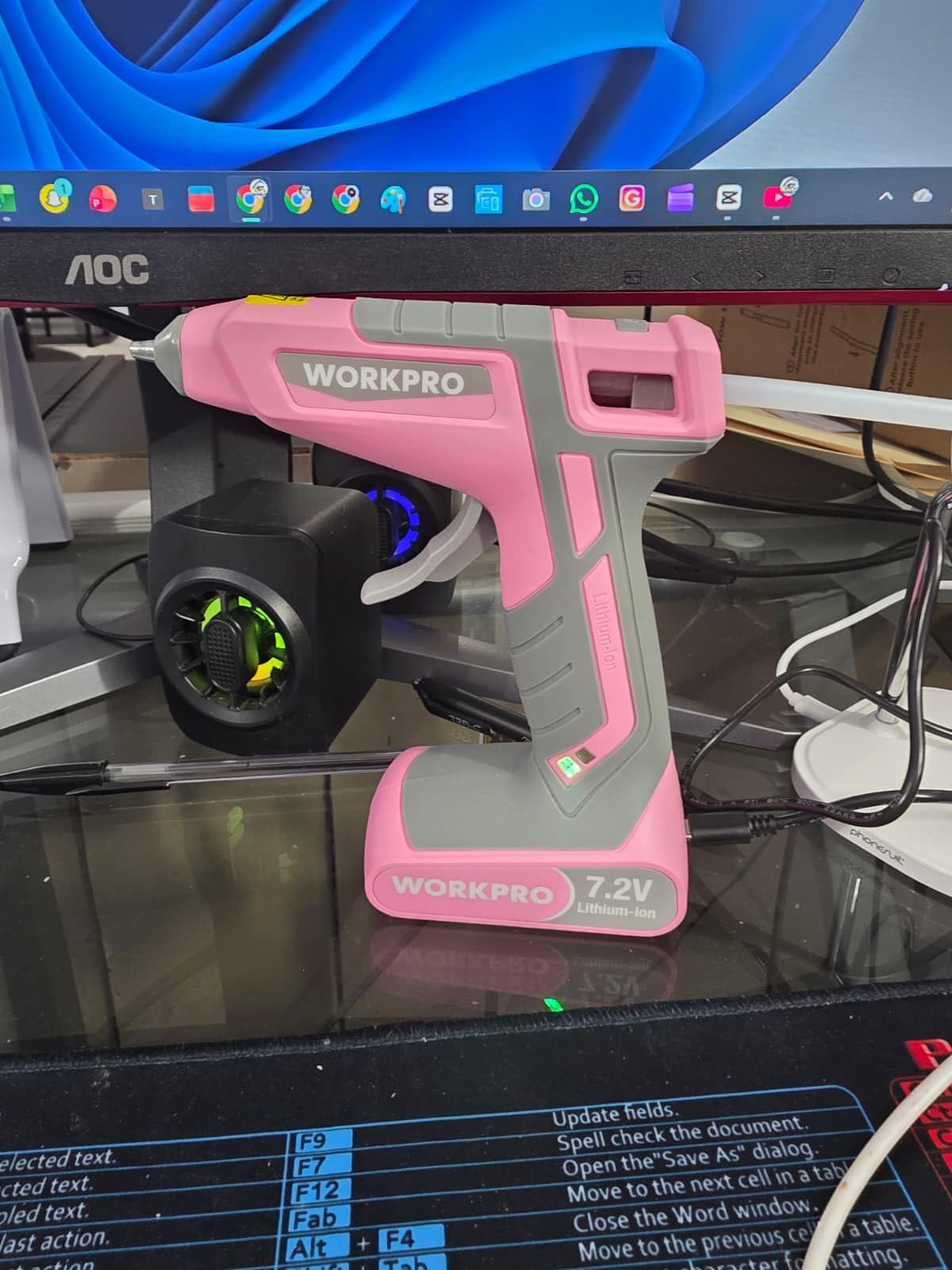 WORKPRO Pink Cordless Hot Melt Glue Gun, 7.2V Rechargeable Fast Preheating Glue Gun Kit with 20 Pc Premium Mini Glue Stick, Automatic-Power-Off Hot Glue Gun for Art, Craft, Decoration - Pink Ribbon customer photo 1
