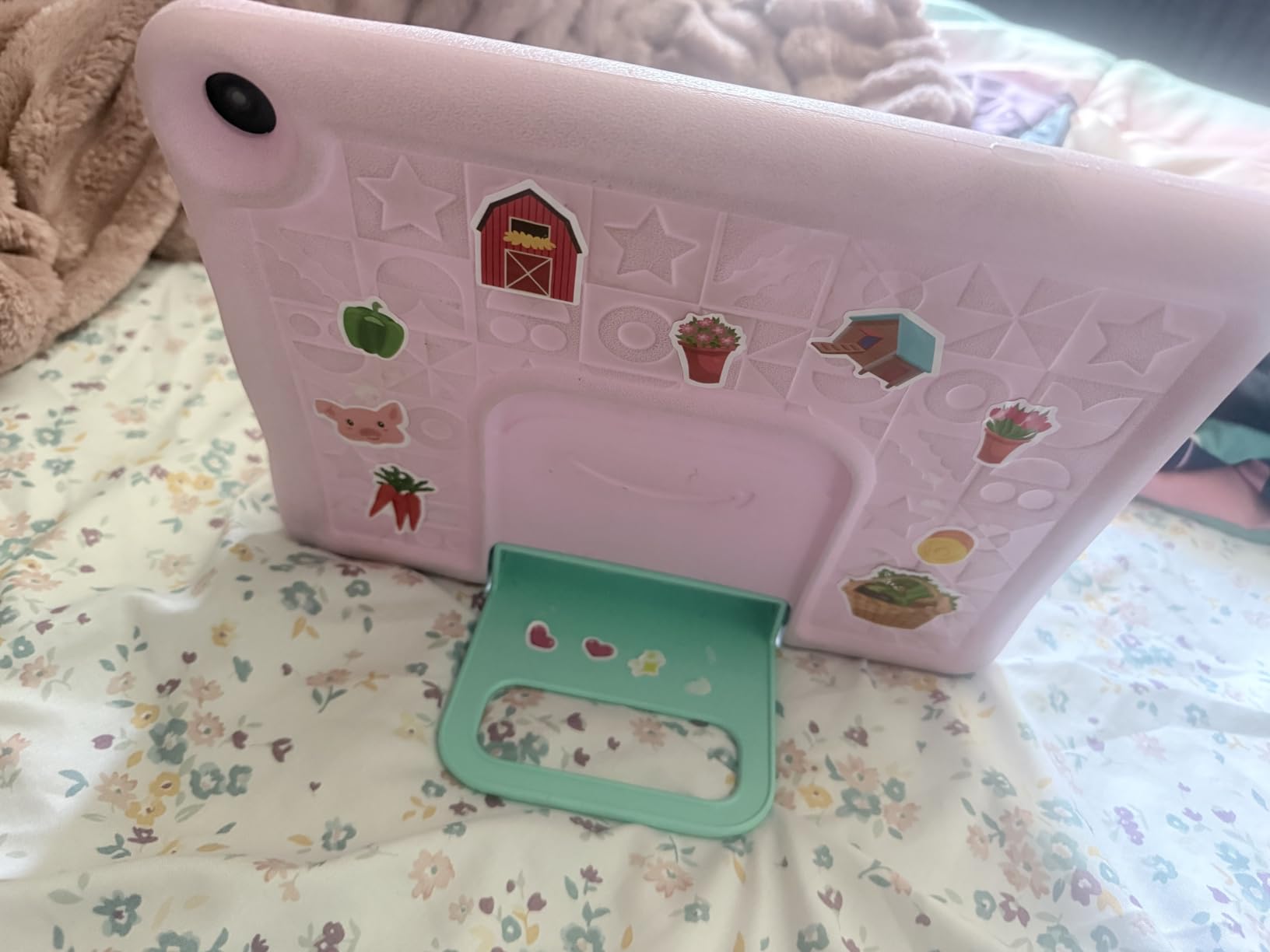 Fire HD 10 Kids tablet (newest model) ages 3-7 | Bright 10.1