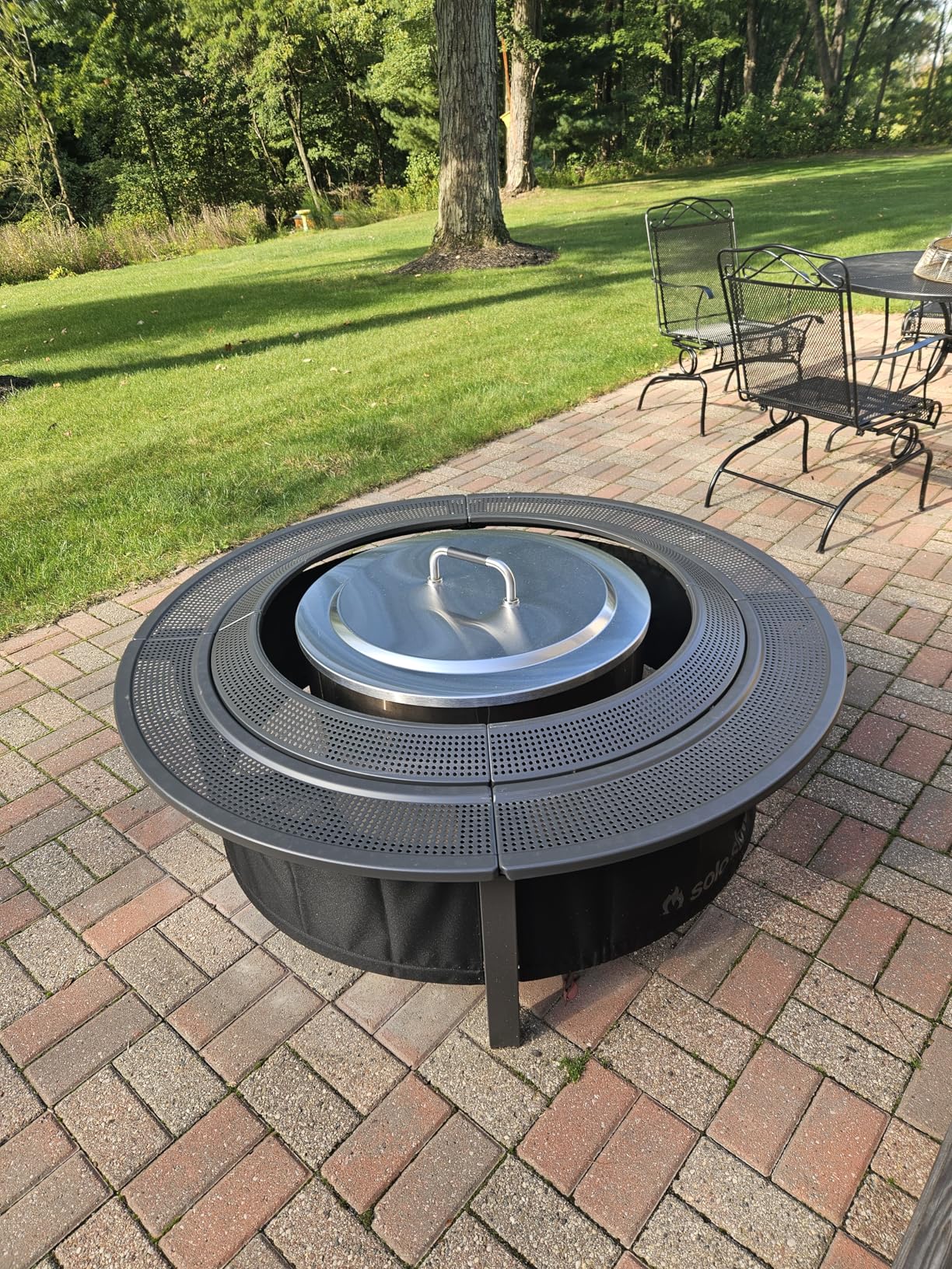 Solo Stove 42 Inch Fire Pit Surround Tabletop - Portable Protective Barrier for Wood Burning Fire Pits for Safety & Extra Space customer photo 2