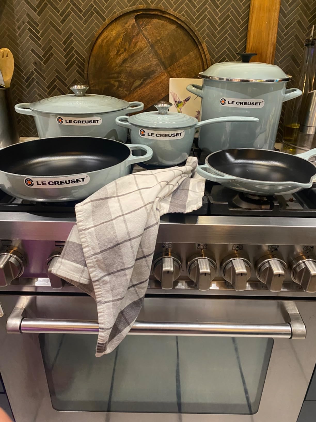 Le Creuset 5 Piece Signature Set - Sea Salt (5.5 qt. Sig. RDO, 1.75 qt. Sig. Saucepan, 9