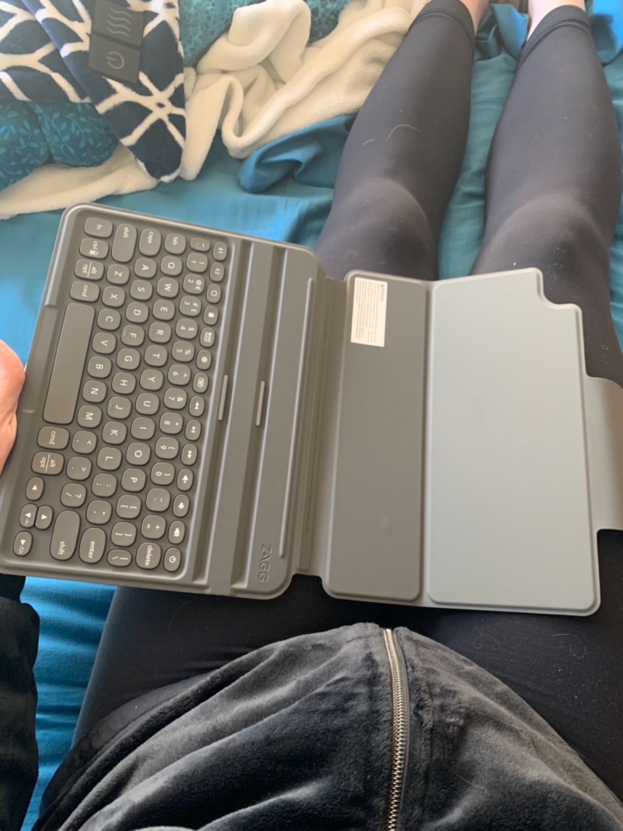 ZAGG Pro Keys Detachable Case and Wireless Keyboard for Apple iPad 11