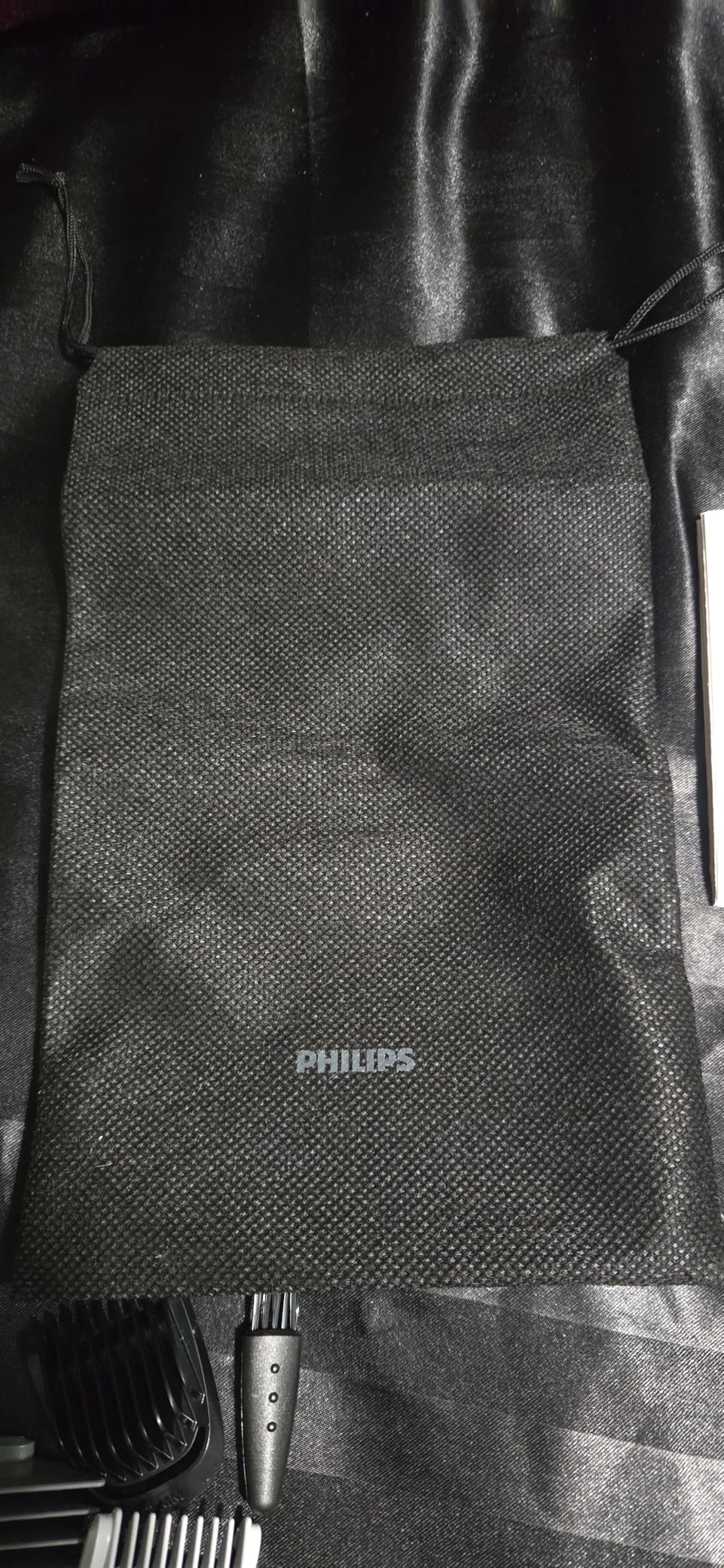 Philips Norelco Multigroom 5000 Series, All-in-One Trimmer and Hair Clipper, 18-Piece Men's Grooming Kit, Model MG5910/49 customer photo 2