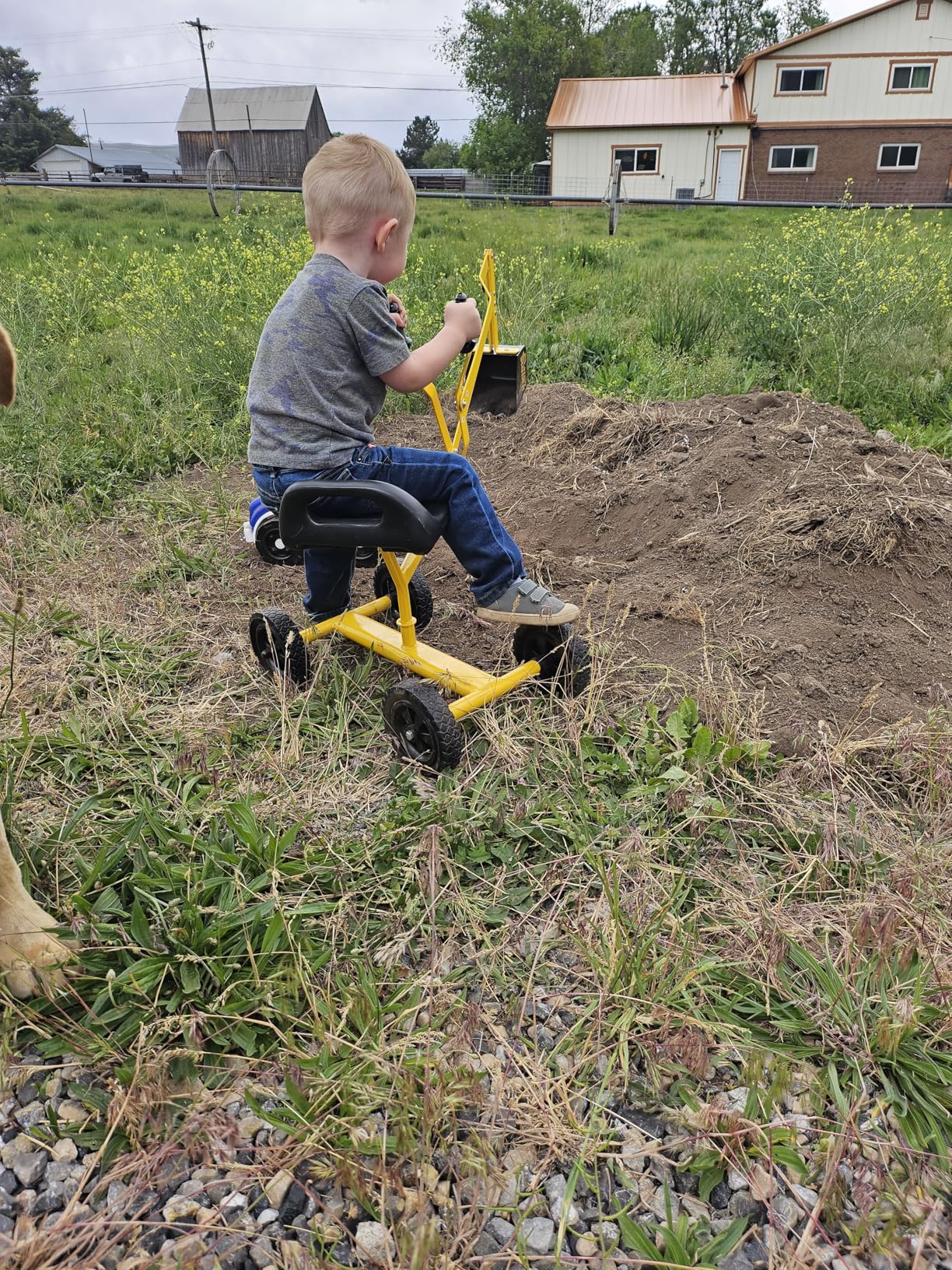 Stargo Kids Excavator Toy Sand Digger on Wheels, Steel Sandbox Digger Toys for Boys, Sand Toys Ride On Excavator, Beach Toys customer photo 1