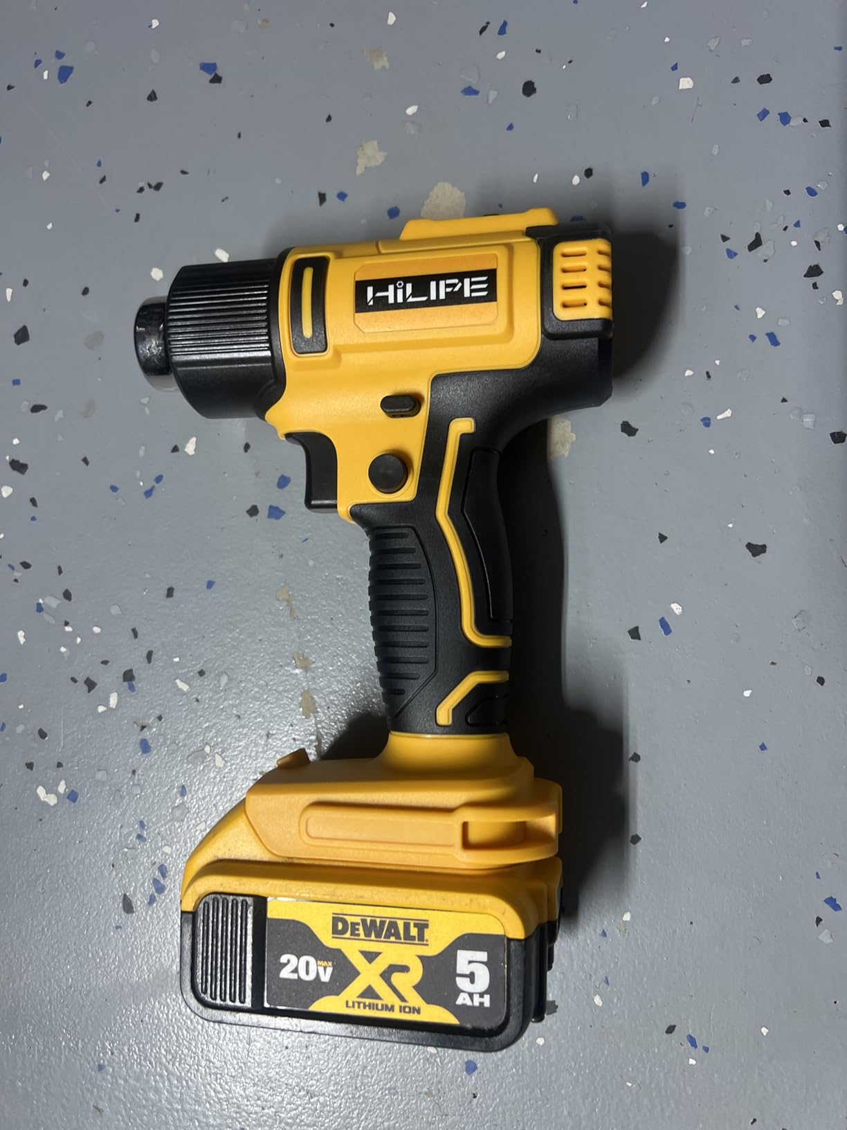 Cordless Heat Gun for DeWALT 20v Battery, Lithium Hot Air Gun, 5 Nozzle Attachments, 2-Temp Setting Max 1022°F(550°C), Heat Gun for Shrink Wrapping, Tube Bending (Tool Only, NO Battery) customer photo 1