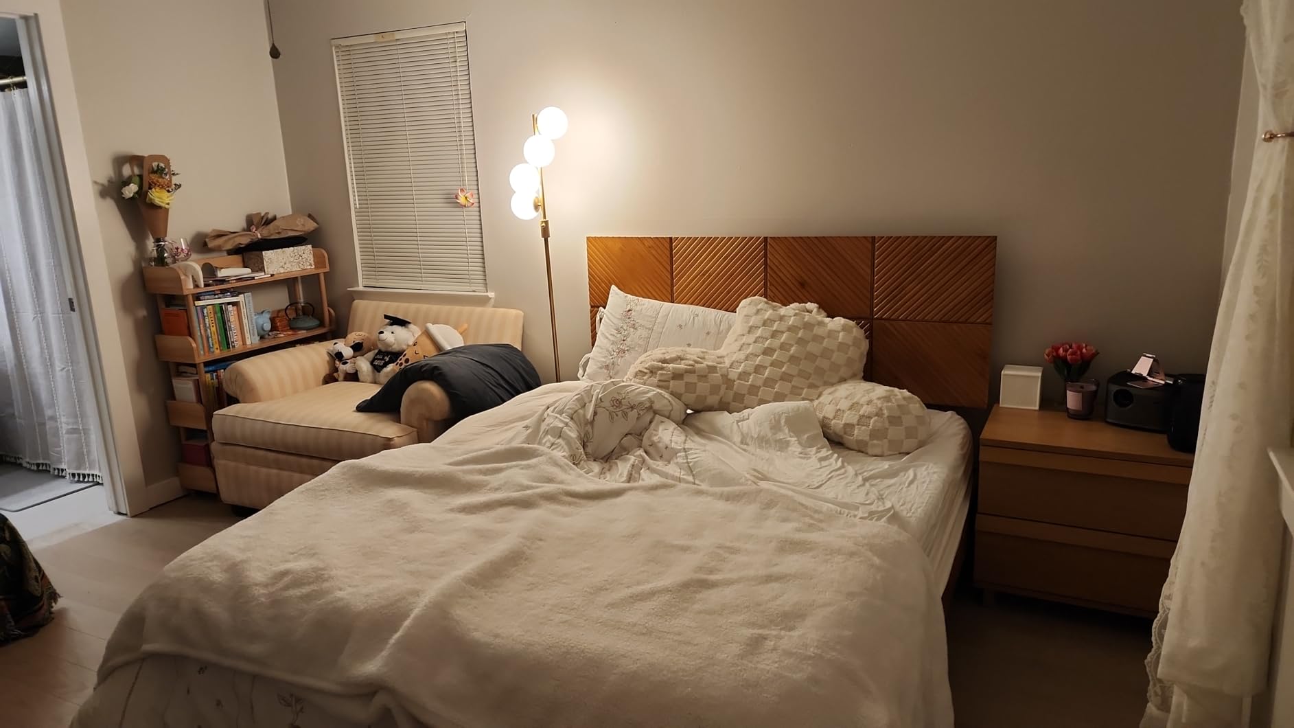 Georgina Signature Bed Frame with Handcrafted Geometric Headboard, Mid Century Modern, Solid Acacia Wood, No Box Spring Needed, 12 Strong Wood Slats Support, Easy Assembly, Walnut, King customer photo 2