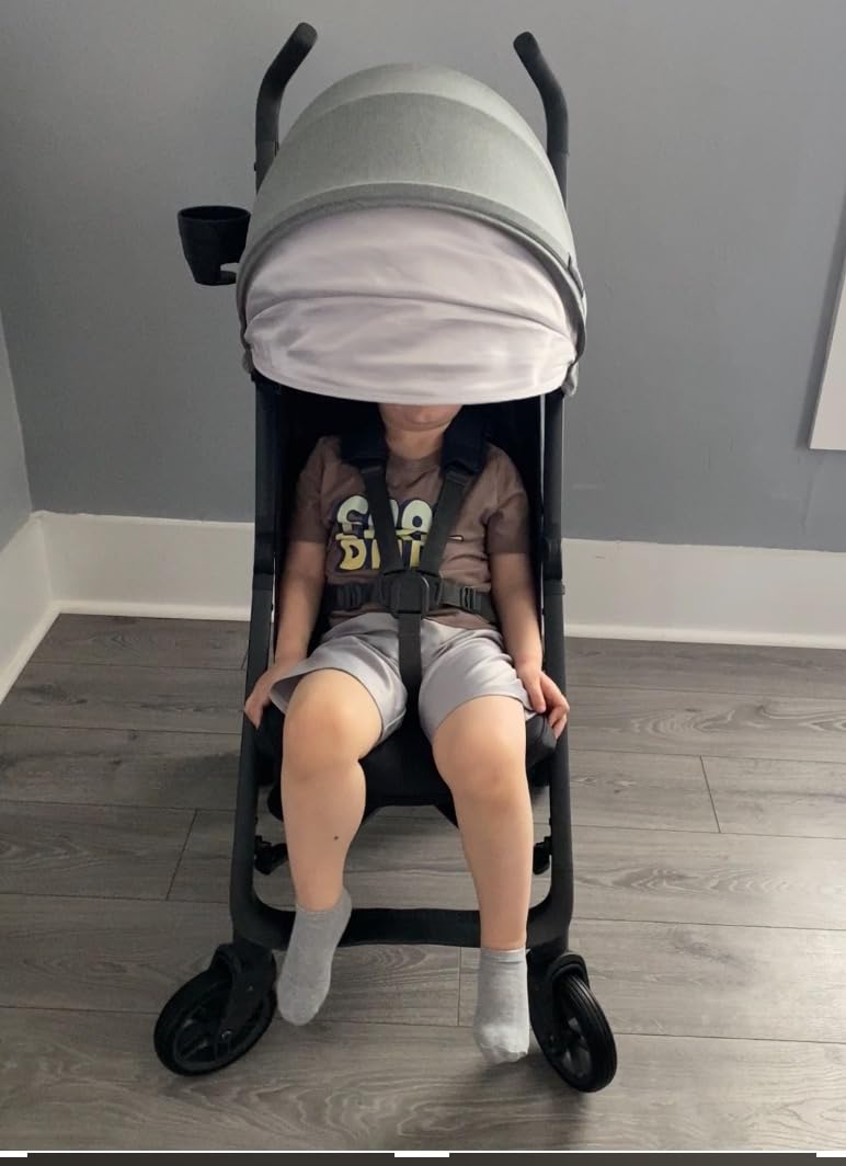 UPPAbaby G-Luxe Umbrella Stroller/Lightweight Design for Easy Travel/One-Step Fold + Recline/XL Basket + Canopy/Cup Holder Included/Greyson (Charcoal Melange/Carbon Frame) customer photo 1