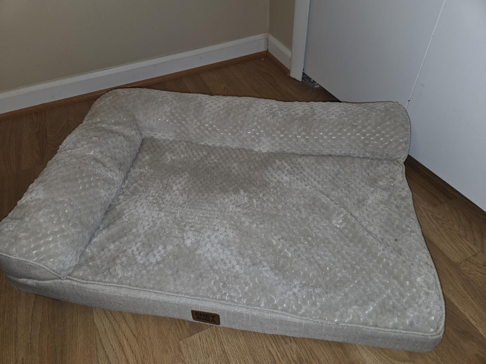 EHEYCIGA Orthopedic Dog Bed Medium Size Dogs, Memory Foam Dog Bed with Washable Removable Cover, Waterproof Pet Sofa Couch for Crate with Nonskid Bottom, 30x20x6, Grey customer photo 2