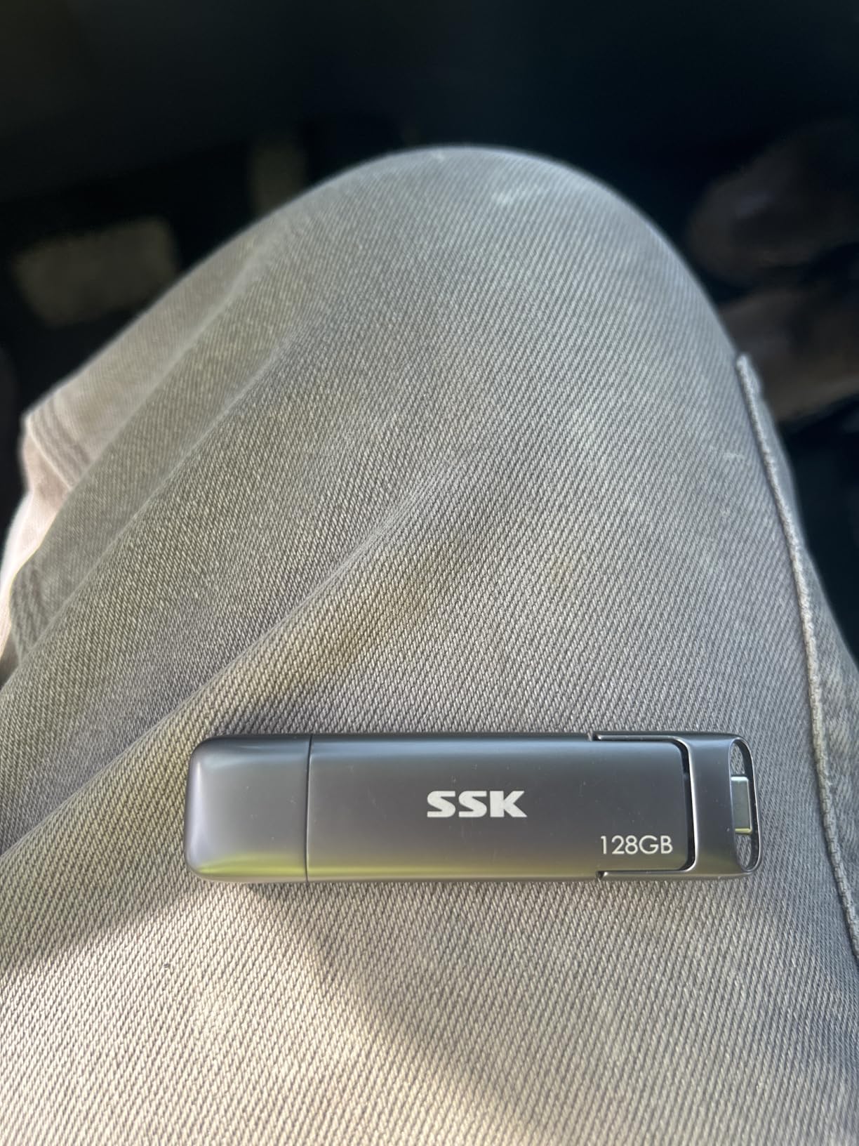 SSK 128GB Dual USB C Flash Drive, 2-in-1 Type C+ USB A 3.2 Gen2 Solid State Thumb Drive, Speed Up to 550MB/s Memory Stick Data Storage for iPhone 15, Thunderbolt 3, Android Phone, Tablet, Laptop customer photo 2