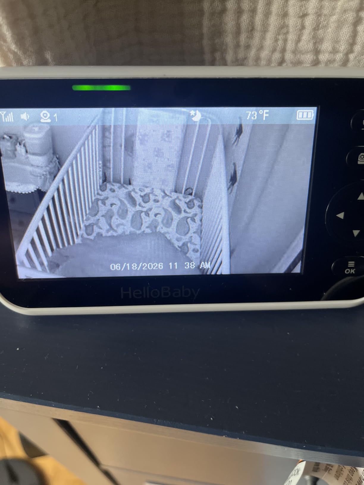 HelloBaby Upgrade 5'' Baby Monitor with 30-Hour Battery, 2 Cameras Pan-Tilt-Zoom, 1000ft Range Video Audio Baby Monitor No WiFi, VOX, Night Vision, 2-Way Talk, 8 Lullabies and Temperature customer photo 2