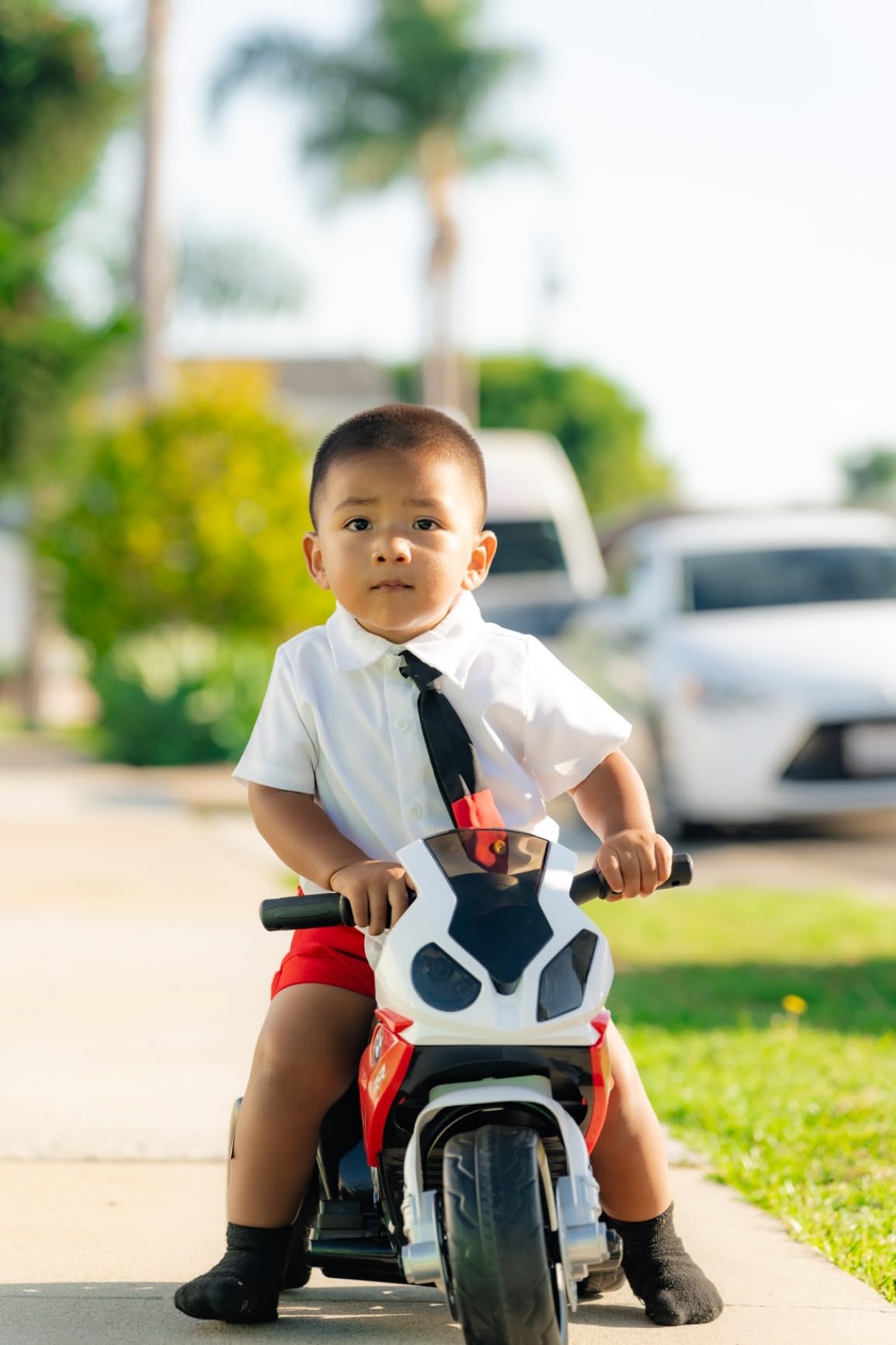 Aosom 6V Kids Motorcycle Licensed BMW, Toddler Motorcycle with Headlight, Music, 3 Wheeled Electric Motorcycle (Black) customer photo 1