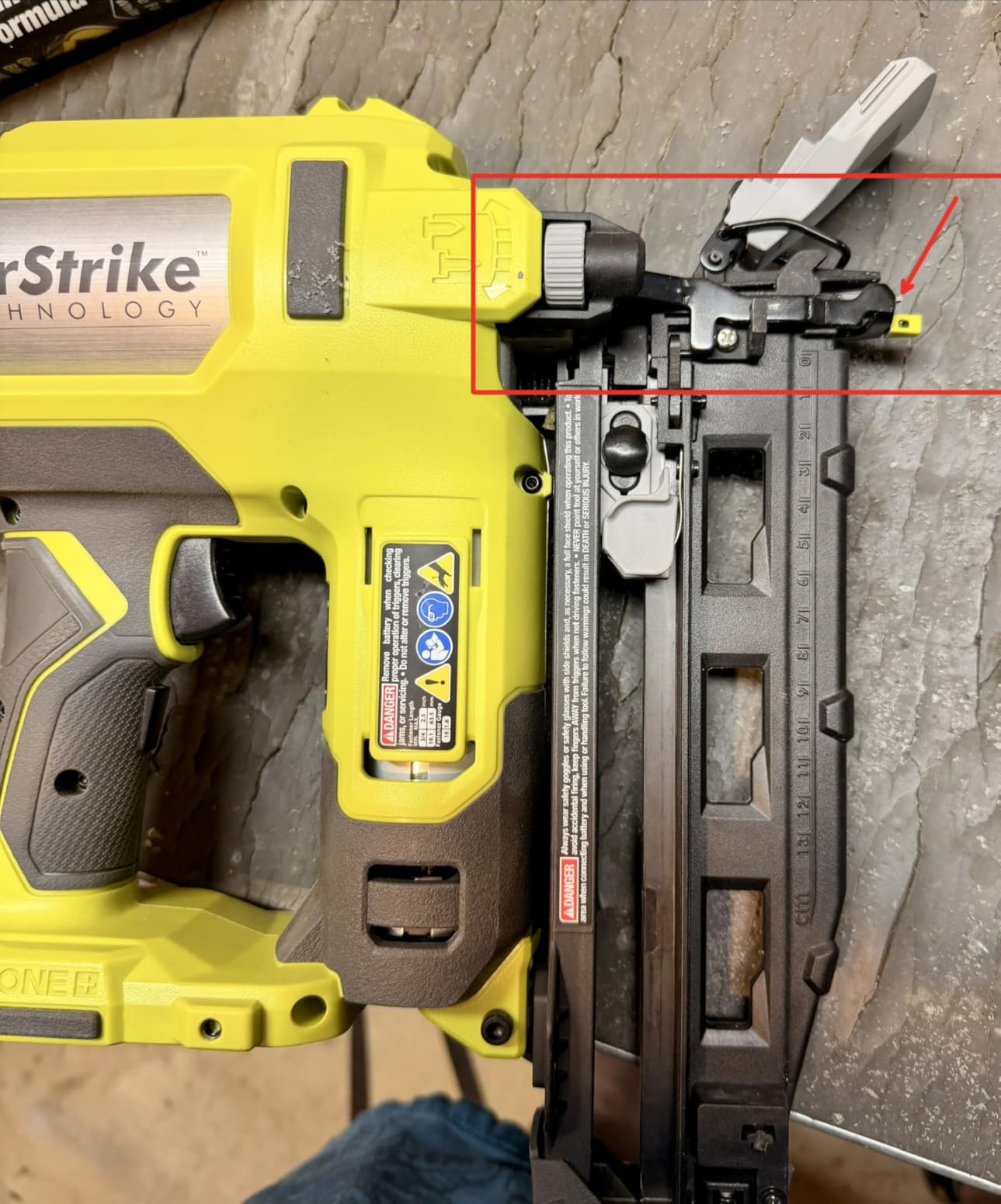 RYOBI ONE+ 18V 16-Gauge Cordless AirStrike Finish Nailer (Tool Only), P326, Green customer photo 1