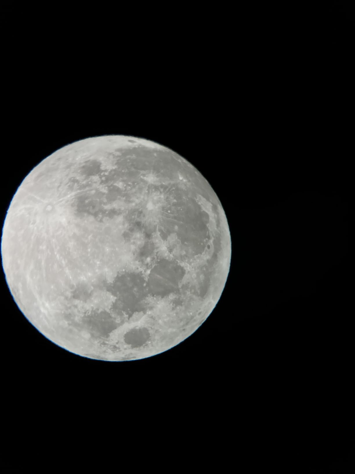 Celestron StarSense Explorer 130AZ App-Enabled Telescope - 130mm Tabletop Dobsonian with Smartphone Dock & StarSense App customer photo 1