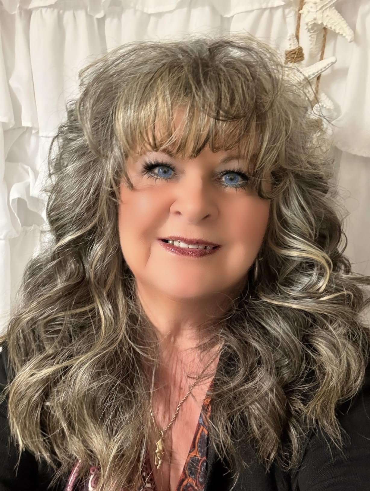 Conair InfinitiPRO Curl Secret 3/4-In. Ceramic Auto Curling Iron | Safe automatic 3/4 in. curl chamber with 9 style options for tangle-free curls on all hair types, CD1031L10 customer photo 1