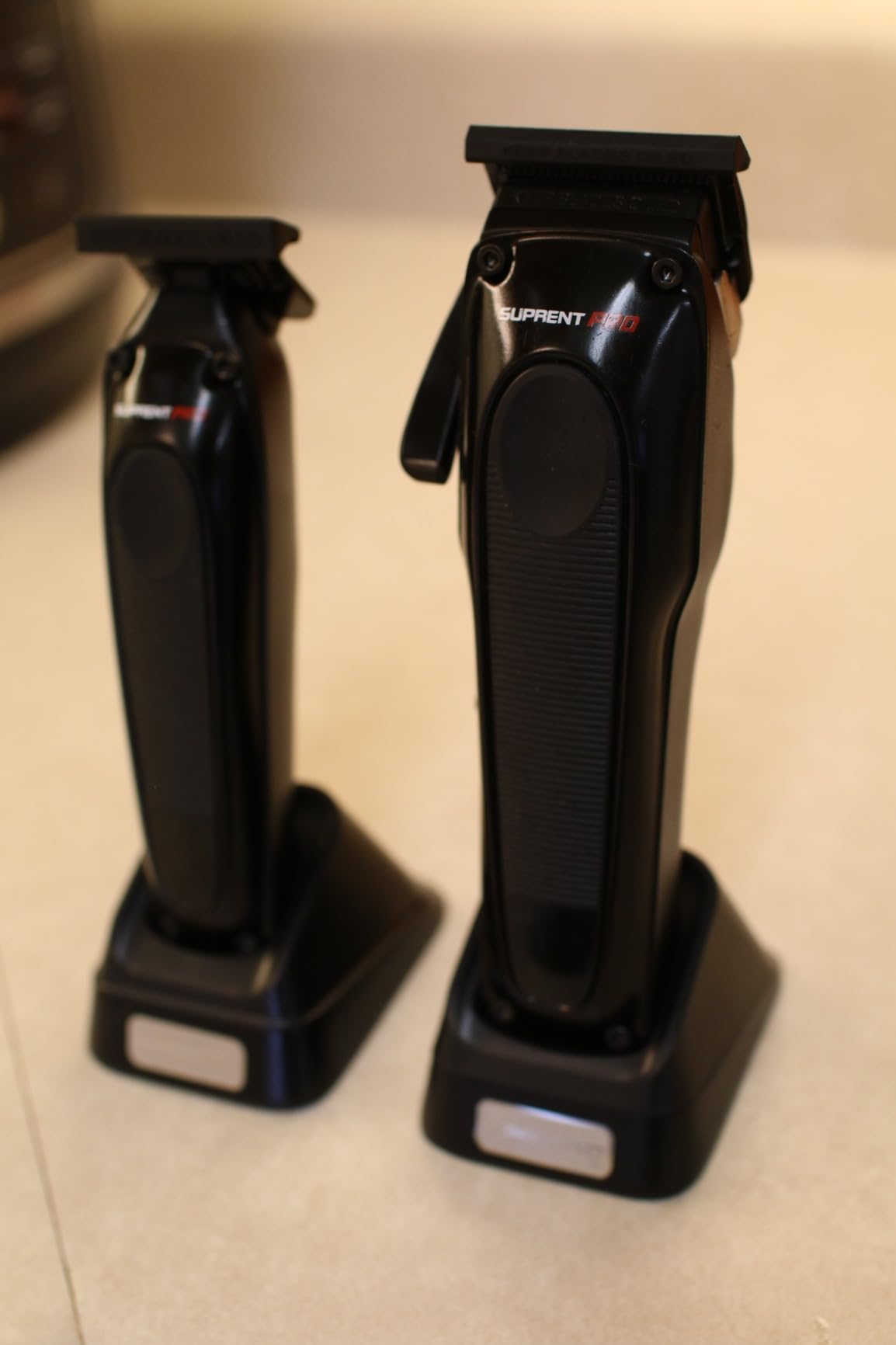 SUPRENT PRO Professional Hair Clippers for Men - High Torque Brushless Motor & Detachable Blade - Cordless Hair Trimmer Set for Barbers with Charging Stand - Premium Gift Hair Clipper Kit customer photo 1