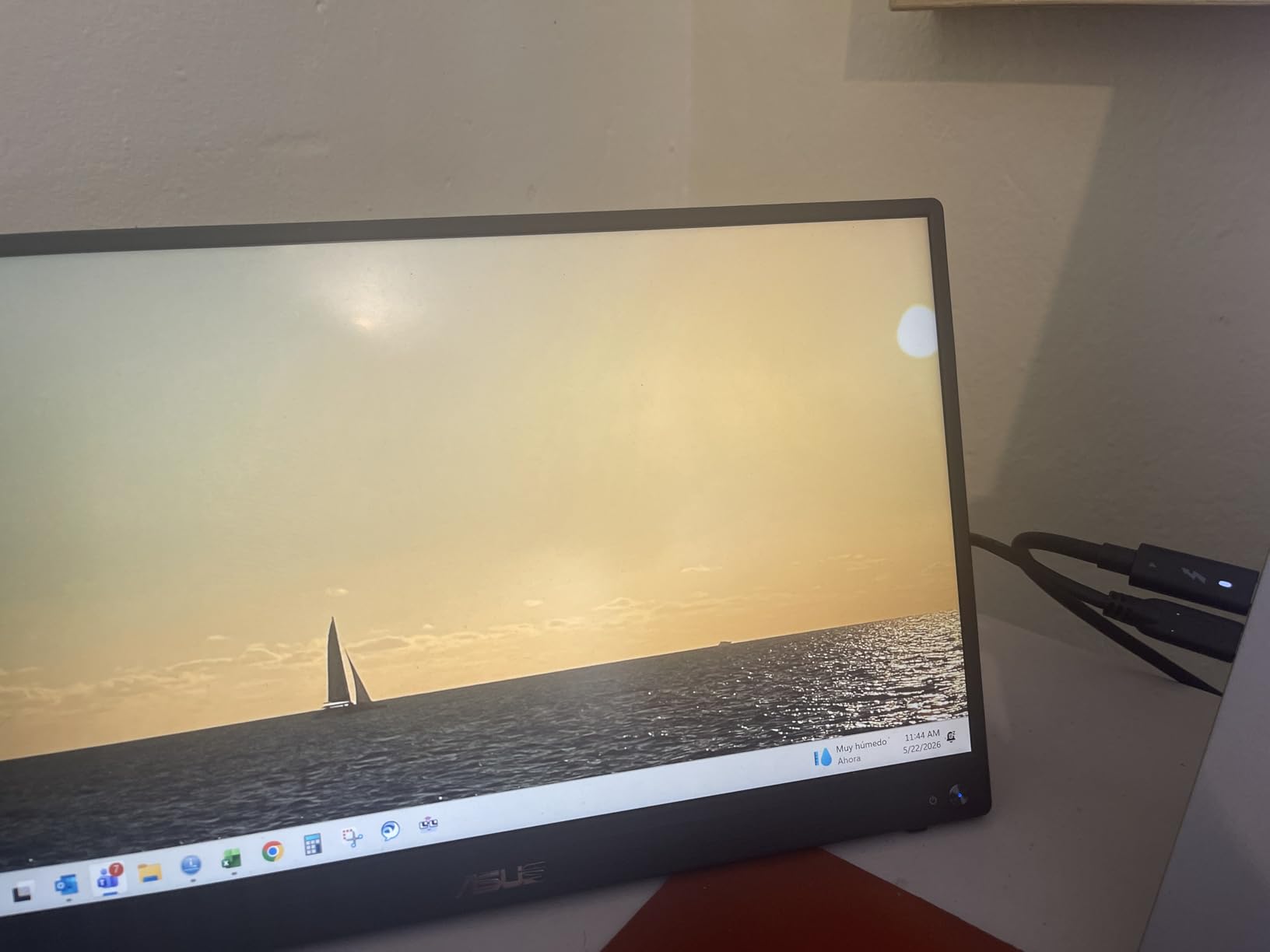 ASUS ZenScreen 15.6