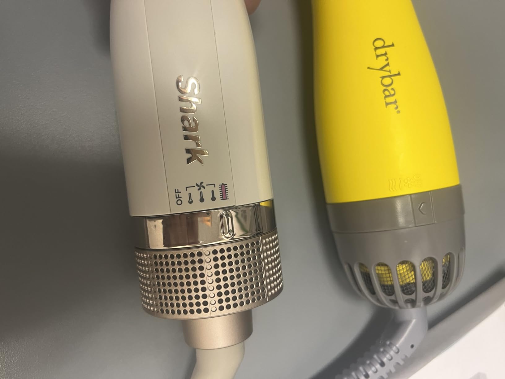 Shark HT202 SmoothStyle Heated Comb + Blow Dryer Brush, Dual Mode, for All Hair Types, Silk customer photo 2
