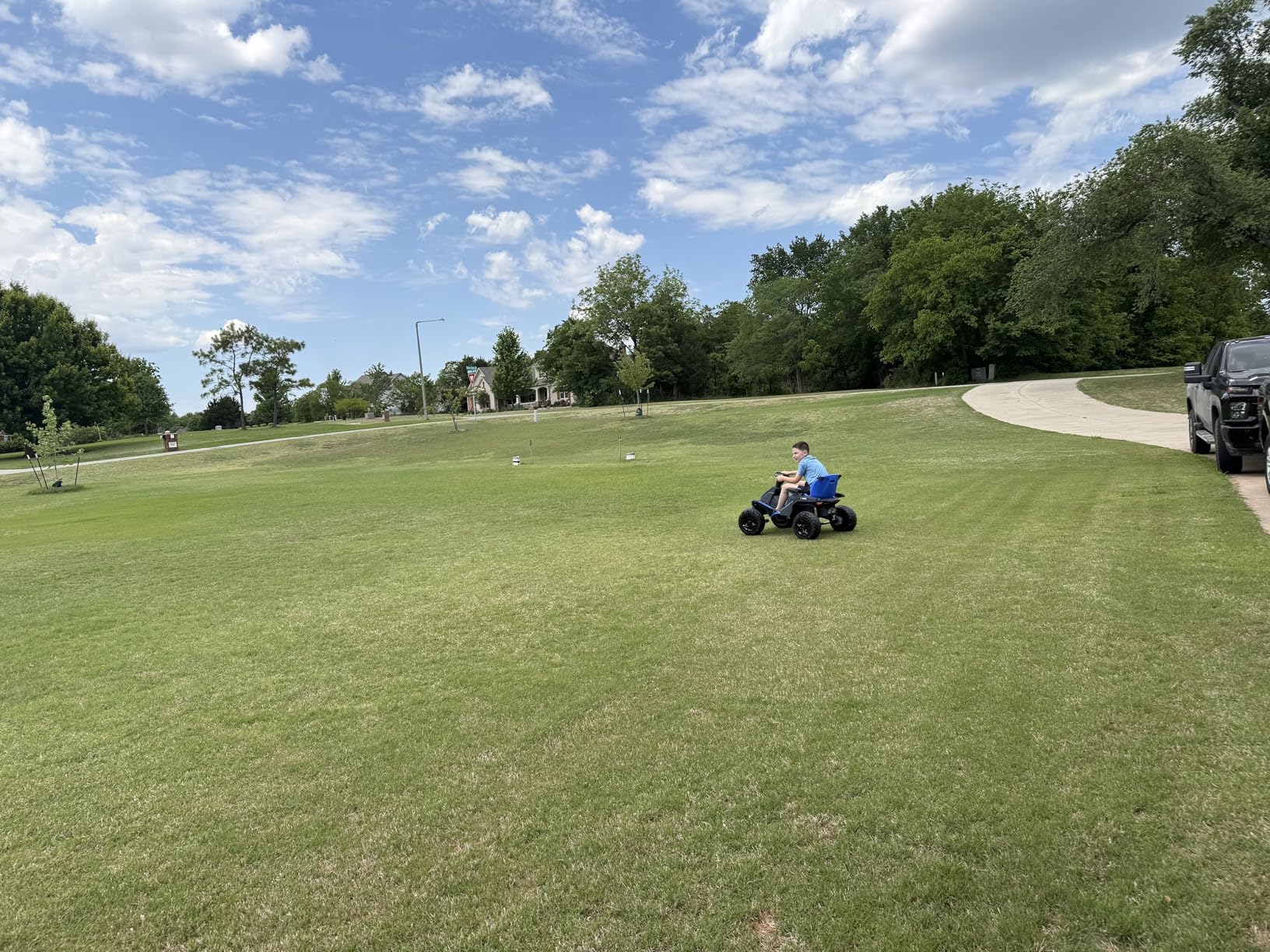 ANPABO 24V 4x4 Ride On Toys for Big Kids Aged 3-12 Blue - 4x200W Motors, 5MPH, Wide Adjustable Seat, Parent Remote, Metal Frame, Shock Absorber, for Off-Road Ride customer photo 1