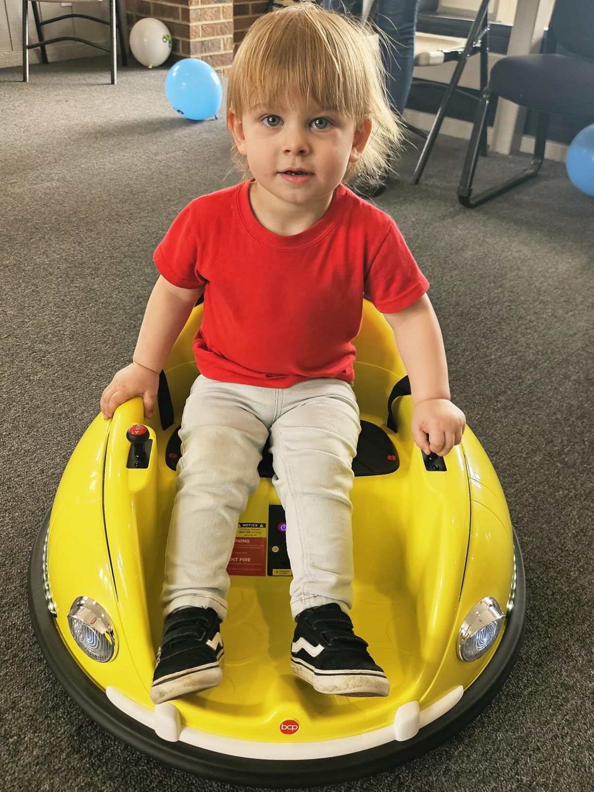 Best Choice Products 6V Electric Kids Ride On Bumpin Bumper Car, 1.5 - 6 Years Old, Parent Remote Control, 360 Degree Spin, Lights, Sounds - White customer photo 1