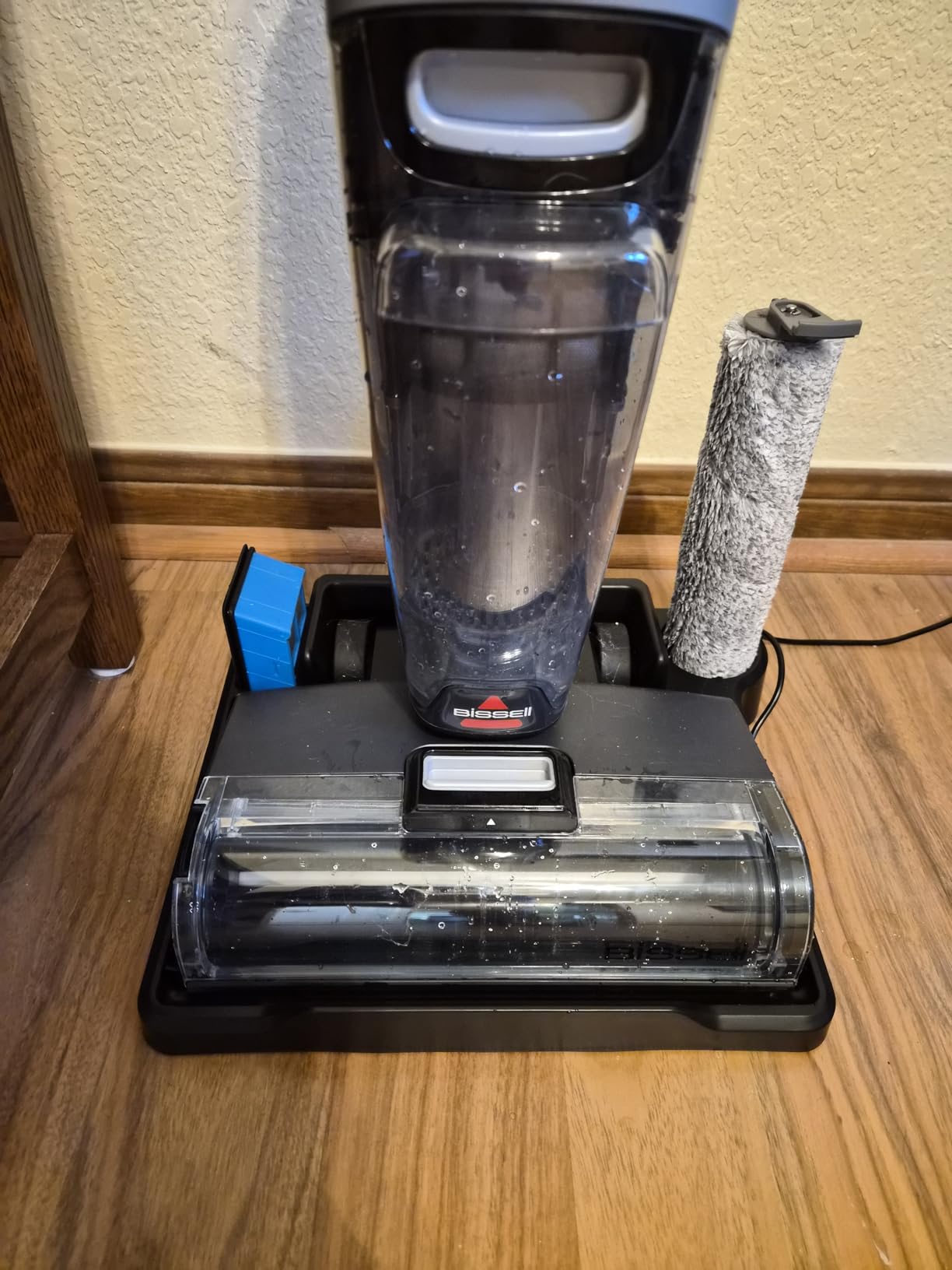 Bissell CrossWave OmniForce Cordless Wet Dry Vacuum Mop, Multi-Surface Floor Cleaner with Tangle-Free Brush Roll & Dedicated Dry Vacuum Mode, 3882 customer photo 1