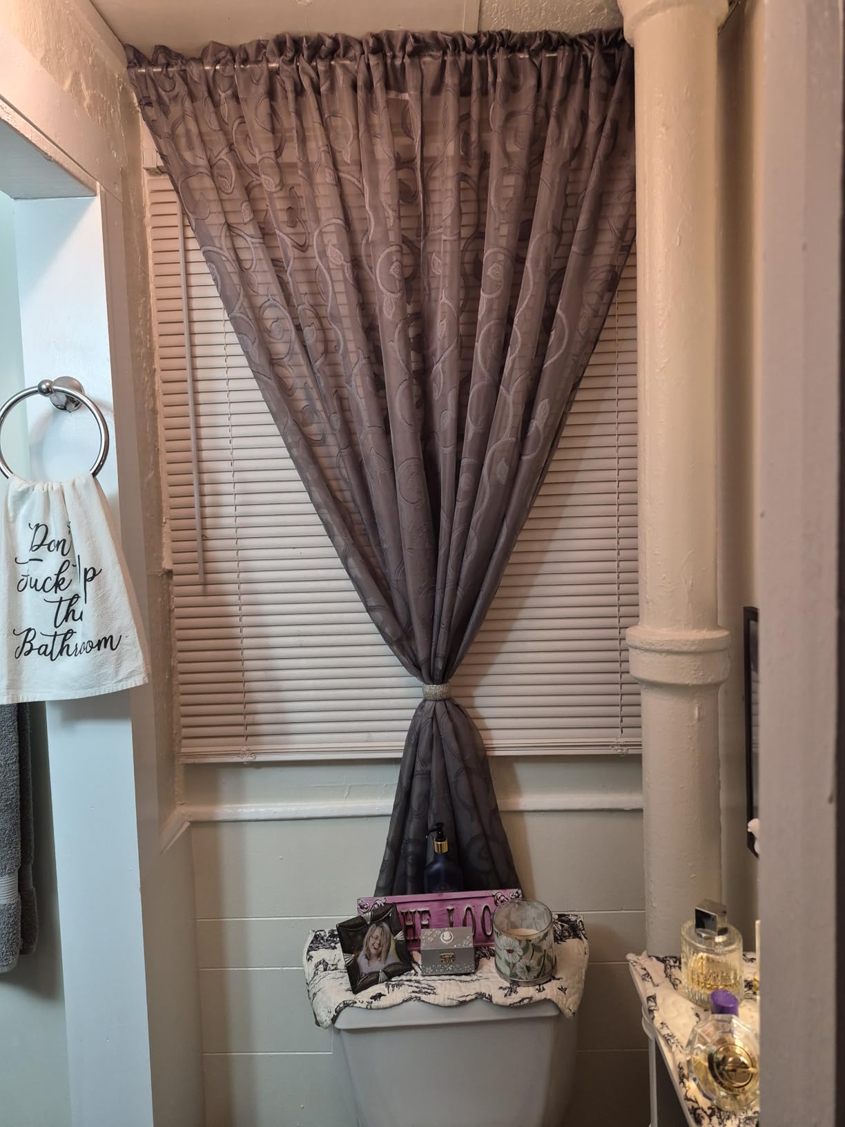 OWENIE Furman Sheer White Curtains 84 inches Long for Bedroom Living Room 2 Panels Set, White Curtains Jacquard Clip Light Filtering Semi Sheer Curtain Rod Pocket Window Drapes, 2 Pcs Each 40 W 84 L customer photo 1