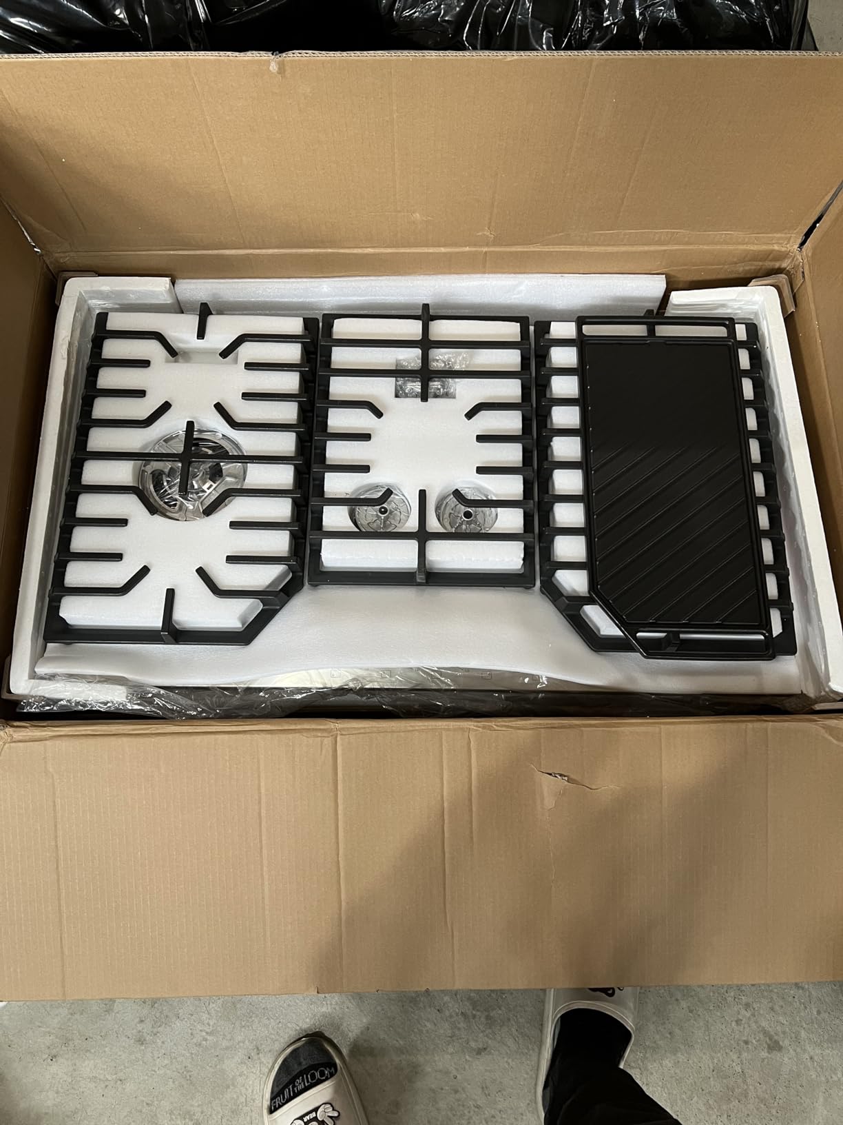 AMZCHEF 36 inch Gas Cooktop with 5 Made in Italy SABAF Power Burners. Max 48300 BTU/hr Built-in Gas Stove top of 304 Stainless steel with Double Sided griddle, NG/LPG Convertible, ETL. customer photo 2