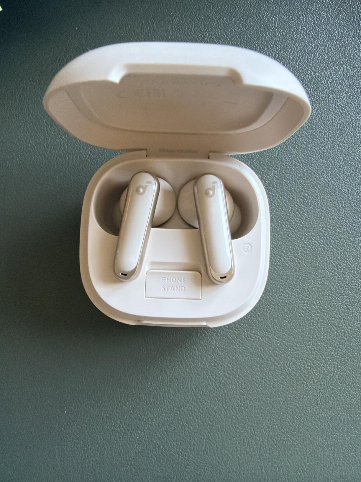 Soundcore P40i by Anker, Noise Cancelling Wireless Earbuds, Adaptive Noise Cancelling to Environments, Heavy Bass, 60H Playtime, 2-in-1 Case and Phone Stand, IPX5, Wireless Charging customer photo 1