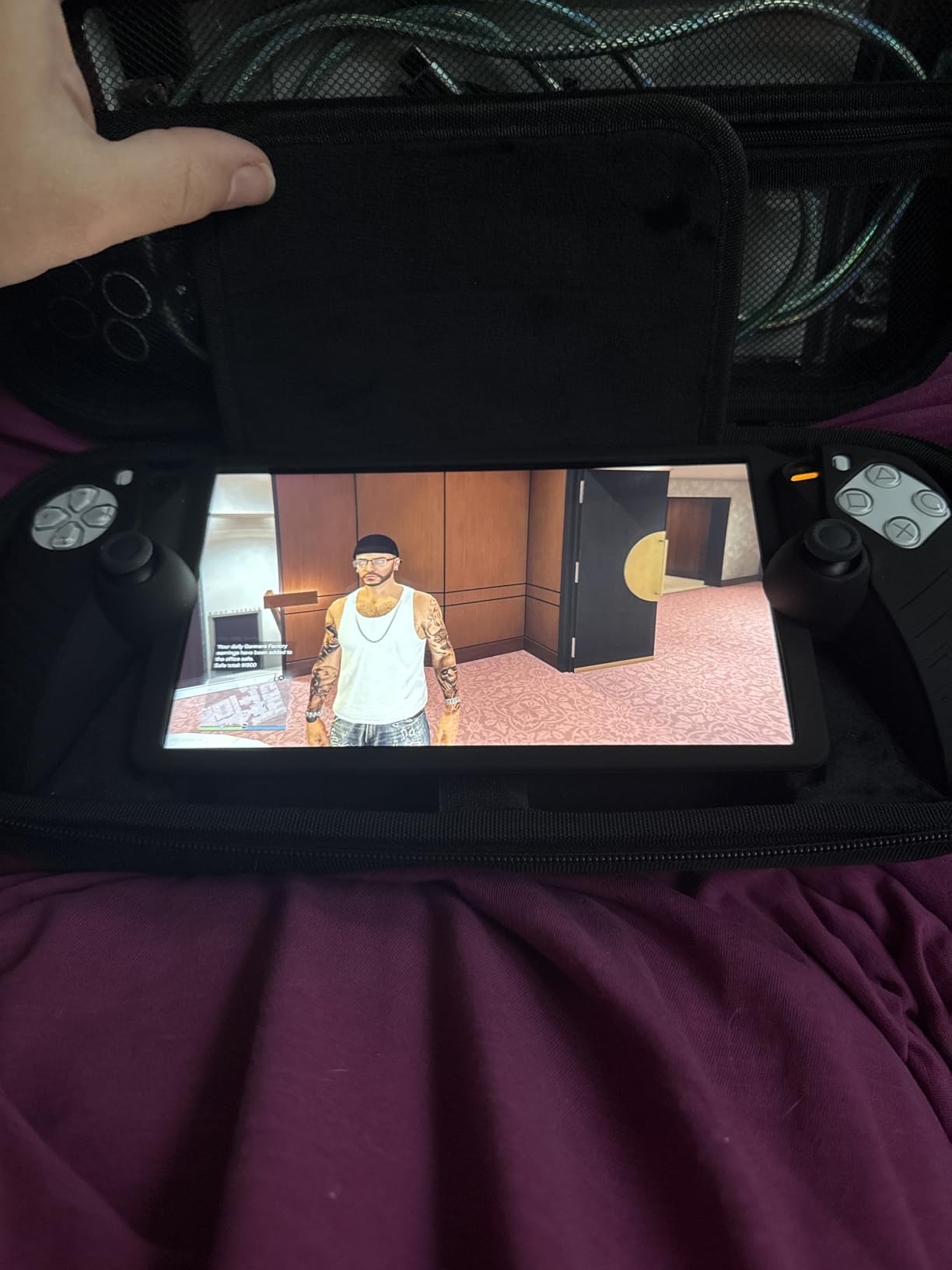 Foluck 4-in-1 Carrying Case for PlayStation Portal Remote Player customer photo 1