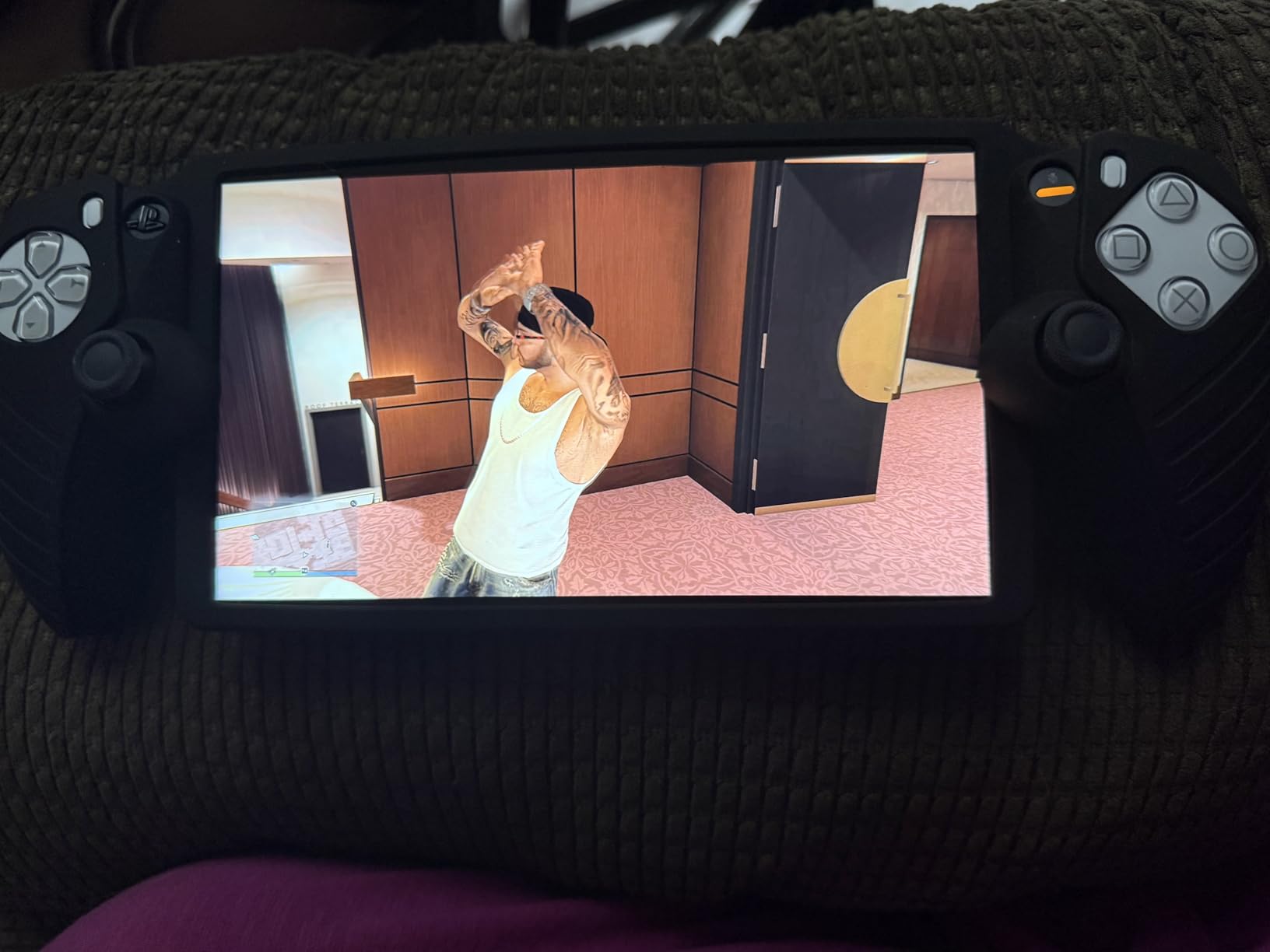 Foluck 4-in-1 Carrying Case for PlayStation Portal Remote Player customer photo 2