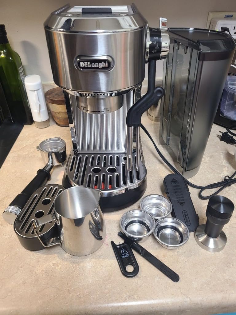 De'Longhi Dedica Maestro Plus Espresso Machine, Automatic Steam Wand, 3 Coffee Temp & Milk Foam Settings, 54oz Removable Tank customer photo 2