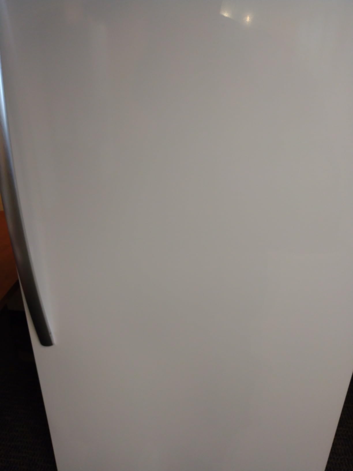 Kenmore Upright freezer - Convertible Refrigerator / Freezer, 4 Shelves, Garage Ready, Meat Storage, Auto Defrost, 21.0 Cubic Feet Capacity, White customer photo 1