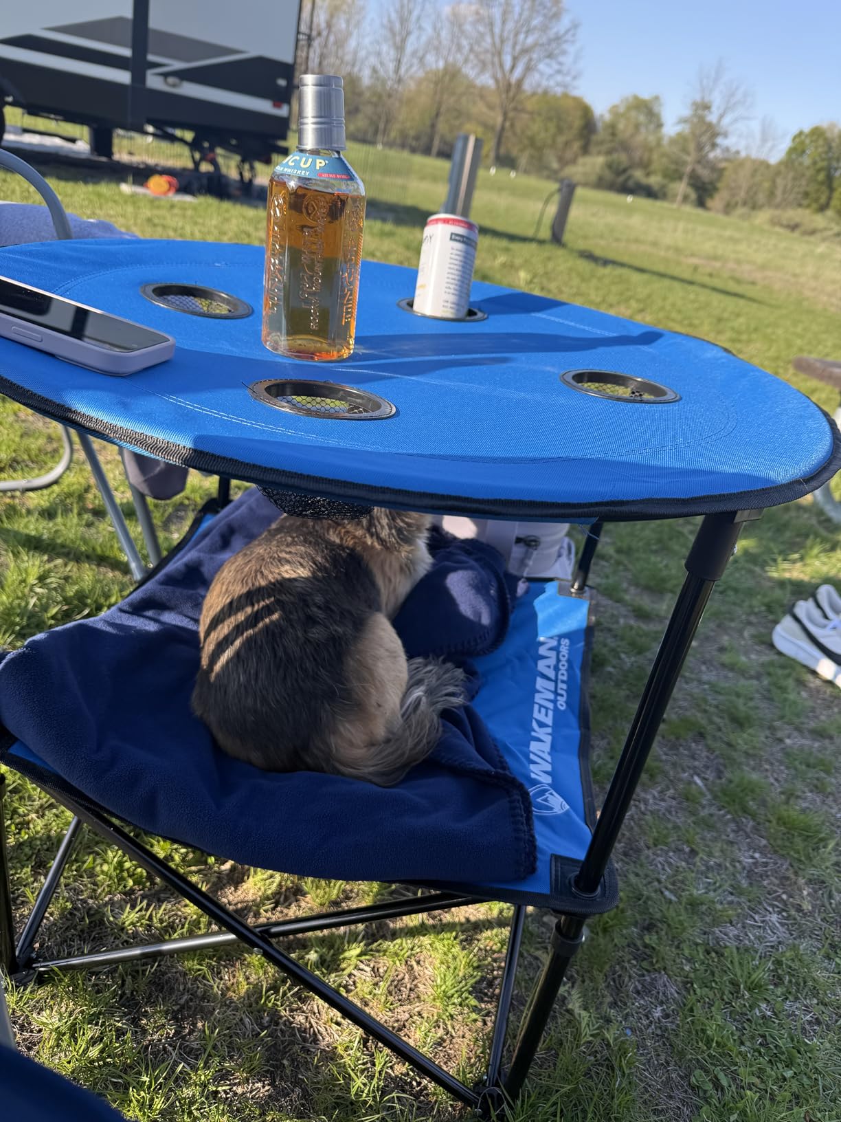Camping Table - 2-Tier Folding Table with 4 Cupholders and Carry Bag for Picnic, Tailgate, Beach, or Camp - Camping Gear by Wakeman Outdoors (Black) customer photo 2