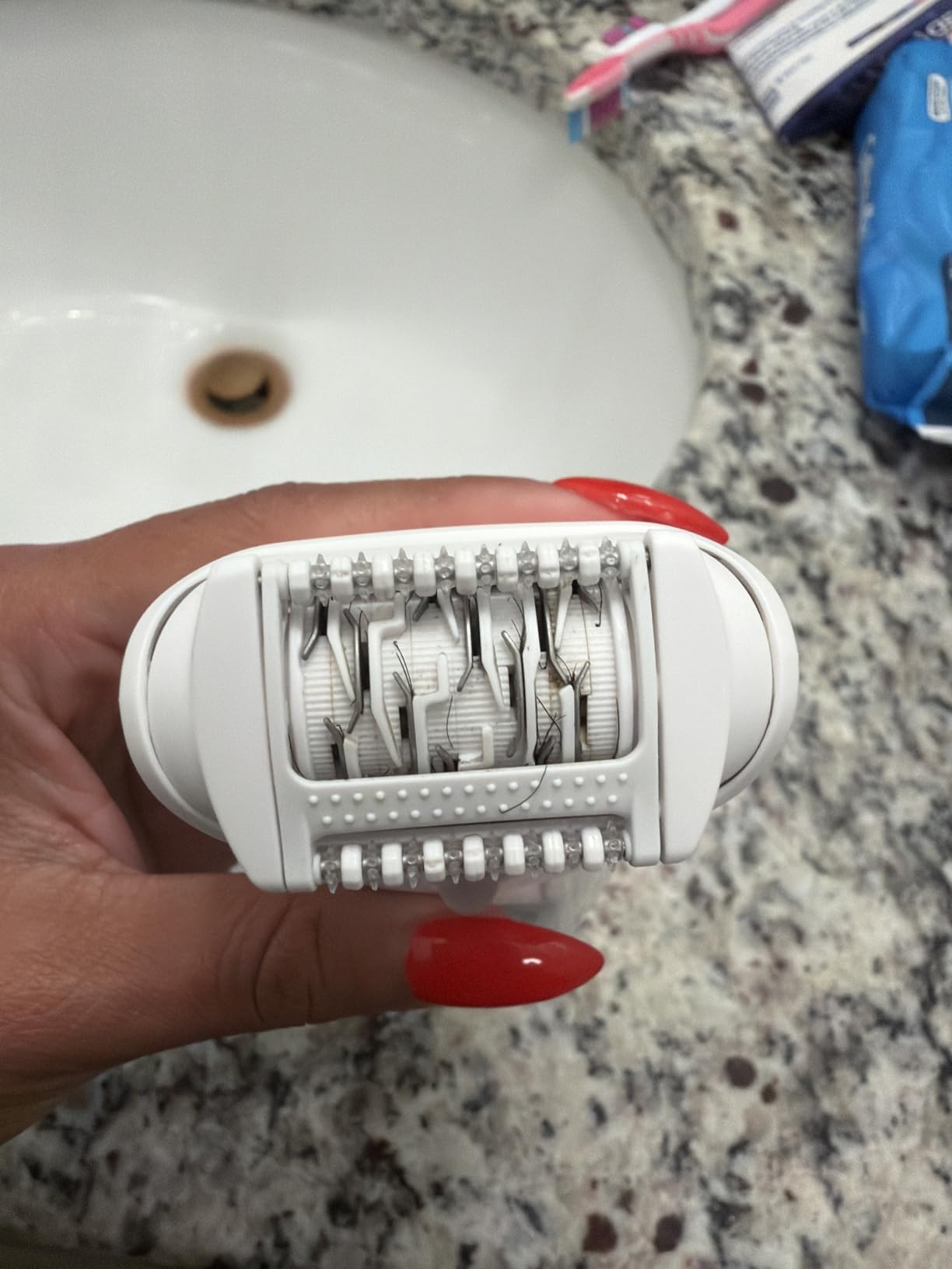 Braun Epilator Silk-épil 5, Hair Removal Device, Women Shaver & Trimmer, Wet and Dry, Includes Skin Contact Cap, SE5-011, Grey customer photo 2