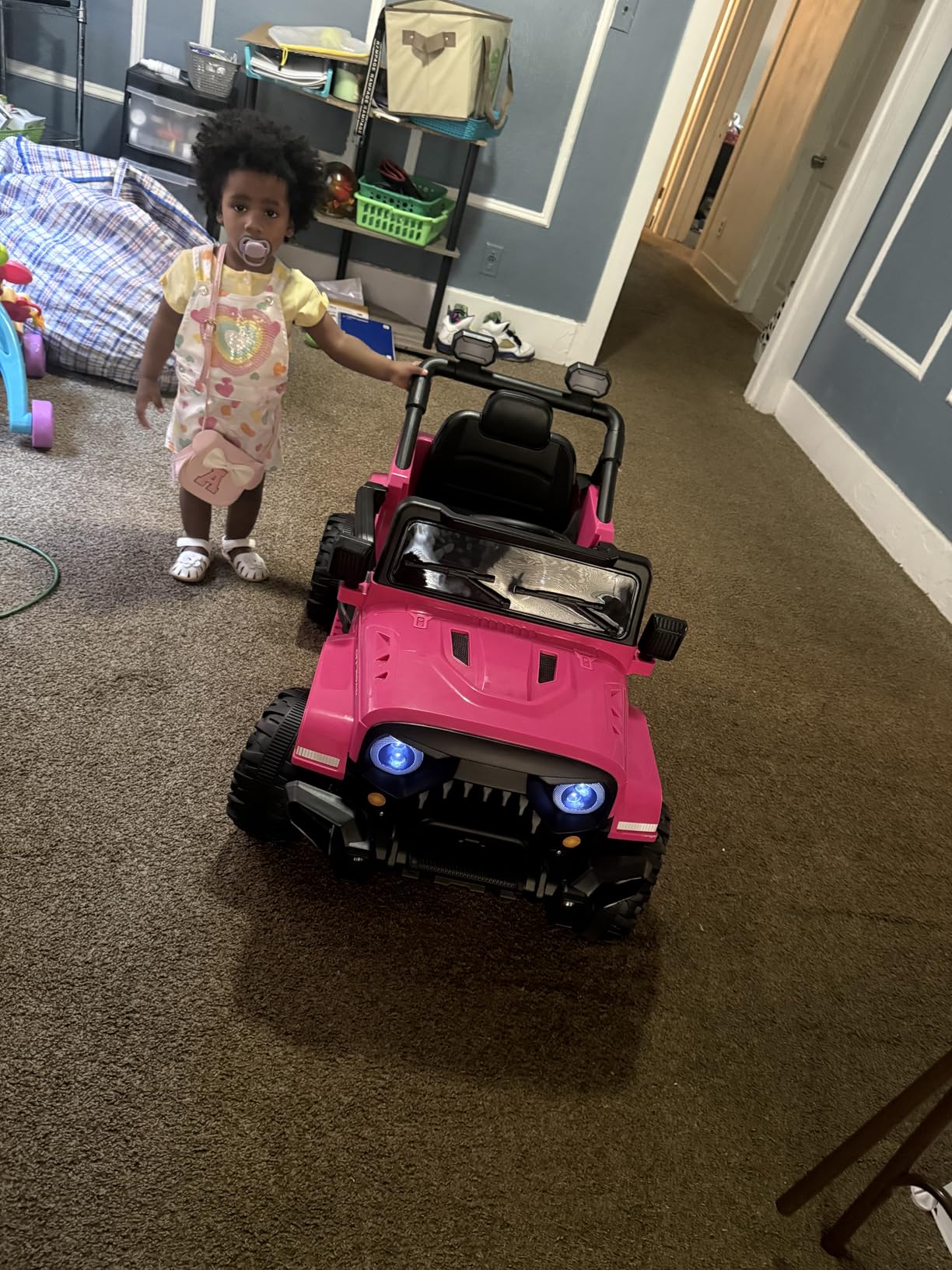 MINIATURE MOTORS 12V Kids Electric Ride on Truck Car Remote Control, Twin 35W Motors 3.5MPH Max Speed, Bluetooth Music Player, 4 Wheels Suspension LED Lights Safety Belt, Gift for Boys Girls-Hot Pink customer photo 1