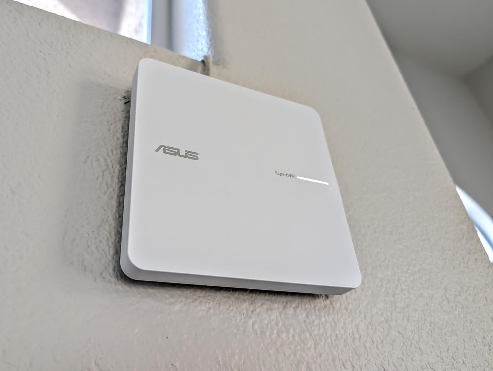 ASUS ExpertWiFi EBA63 AX3000 Dual-Band WiFi 6 (802.11ax) PoE Access Point, Support up to 5 SSIDs and VLAN, Self-Defined Network, Self-Defined Network, Support PoE & PoE+, Easy Management app, AiMesh Compatible customer photo 1