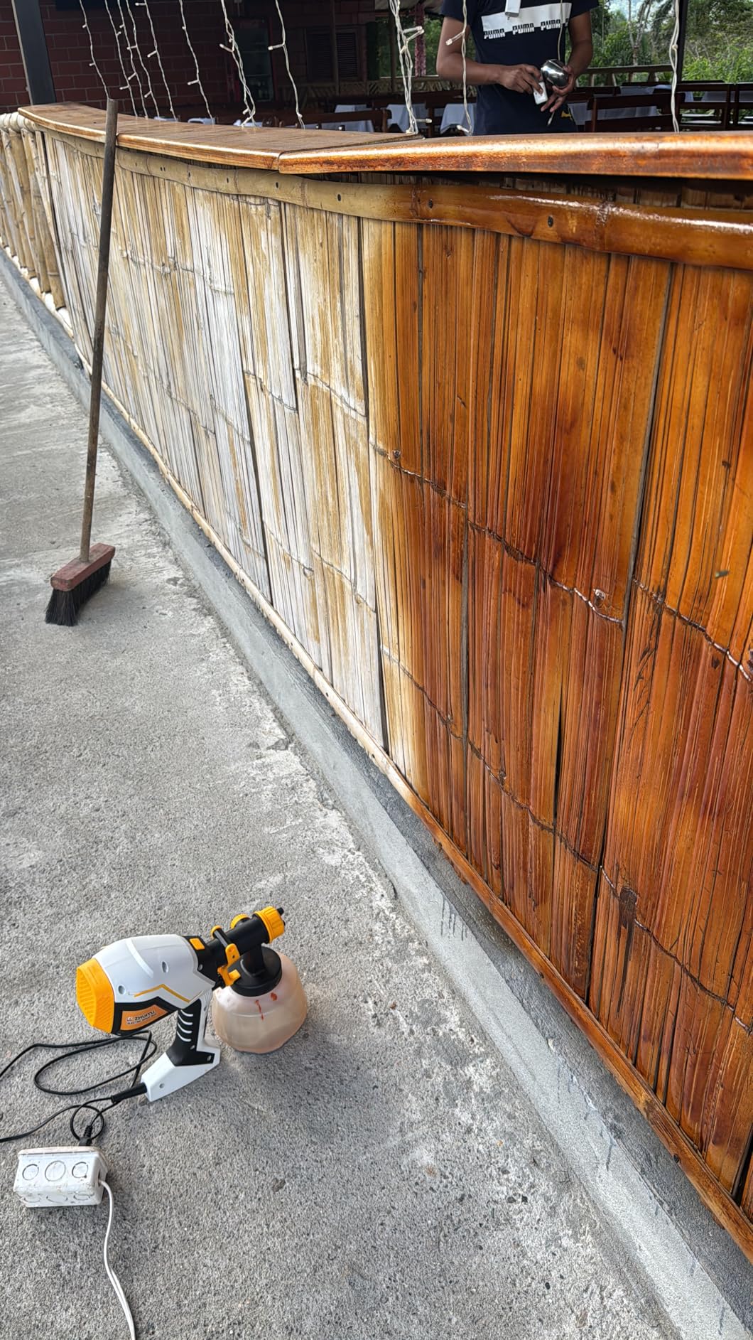 Paint Sprayer 1000W HVLP Electric Spray Paint Gun with 6 Copper Nozzles and 3 Spray Patterns 1200ML High Capacity Container for Furniture, Fences, Walls, Garage Doors (Yellow) customer photo 2
